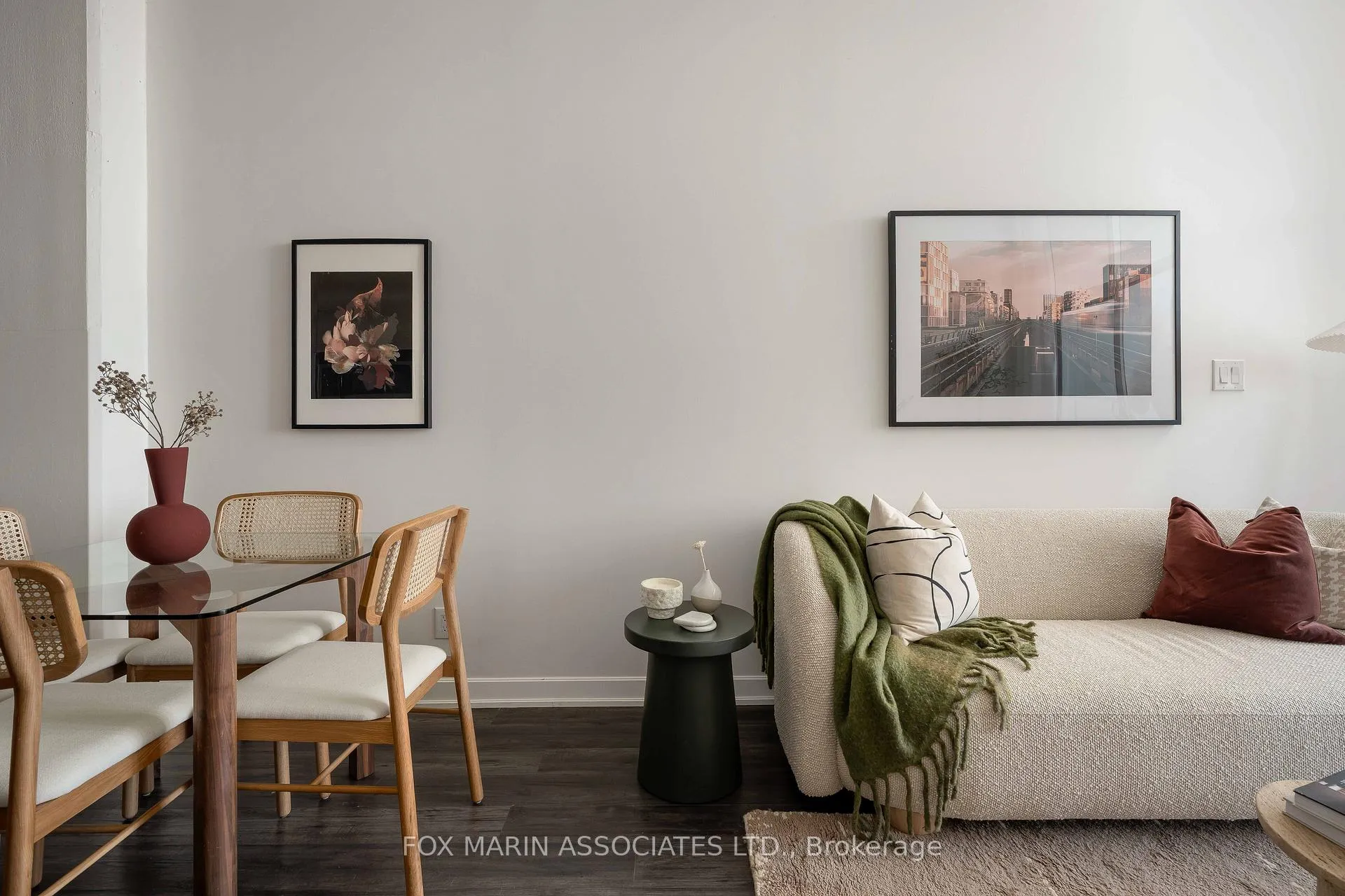 Photo 6 of Unit 430, 380 Macpherson Avenue, Toronto, Casa Loma — HOMEH