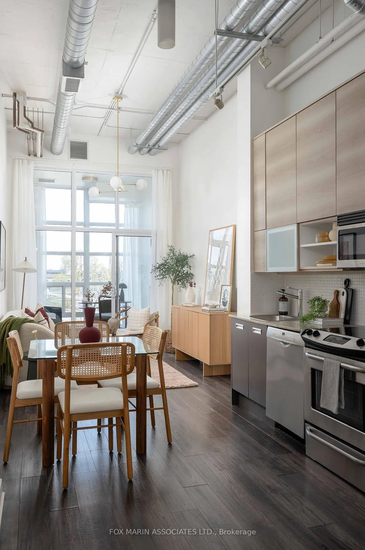 Photo 13 of Unit 430, 380 Macpherson Avenue, Toronto, Casa Loma — HOMEH