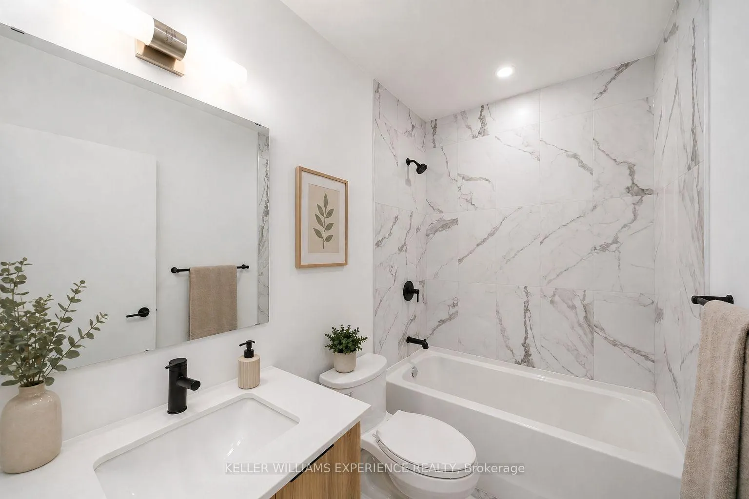 Photo 14 of Unit 107, 56 Lakeside Terrace, Barrie, Little Lake — HOMEH