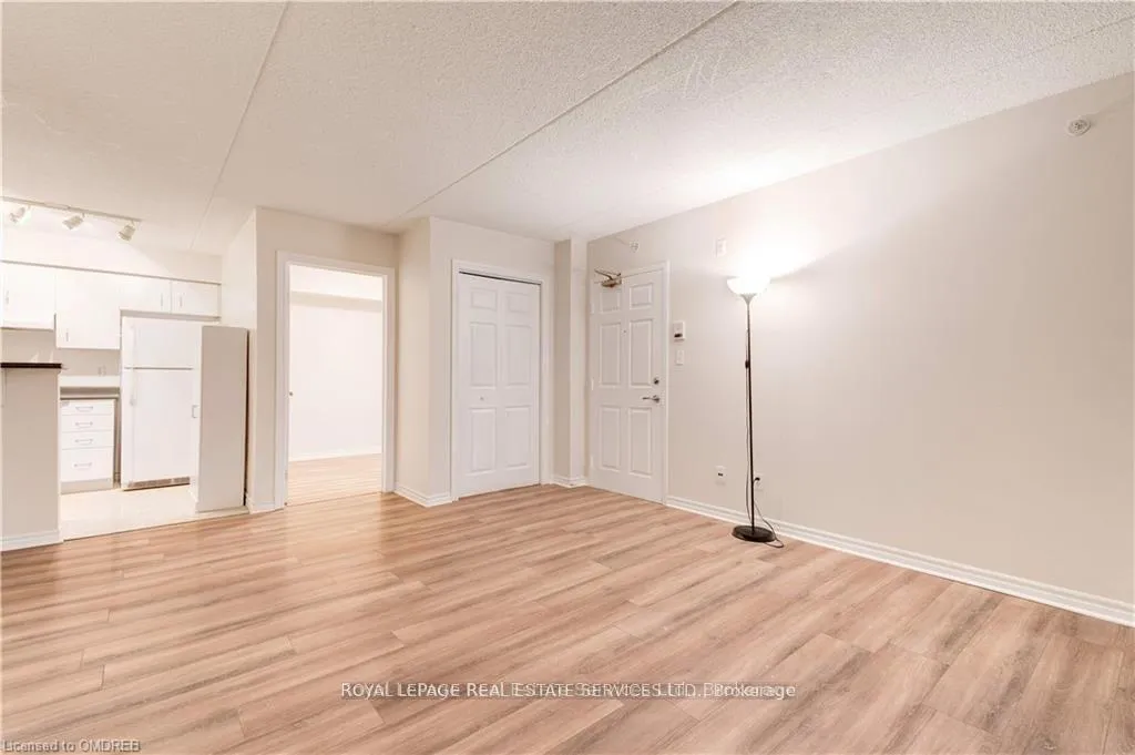 Photo 9 of Unit 306, 1460 Bishops Gate, Oakville, Glen Abbey — HOMEH