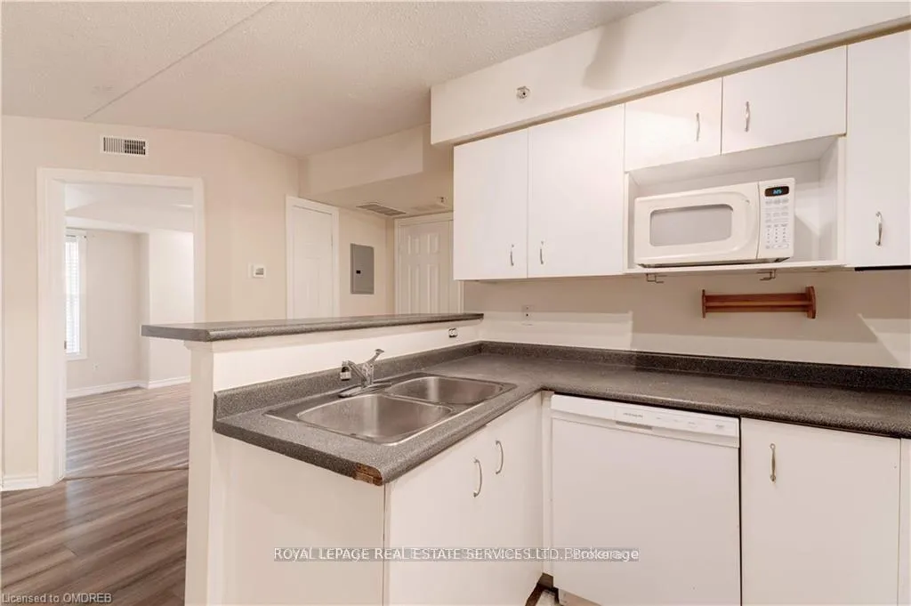 Photo 16 of Unit 306, 1460 Bishops Gate, Oakville, Glen Abbey — HOMEH