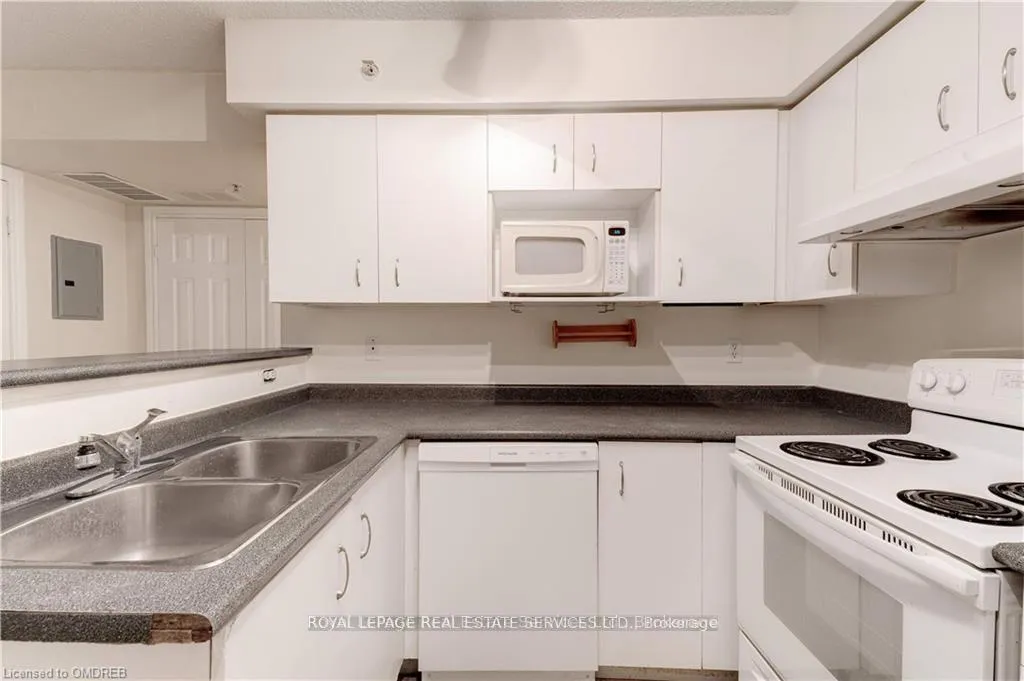 Photo 17 of Unit 306, 1460 Bishops Gate, Oakville, Glen Abbey — HOMEH
