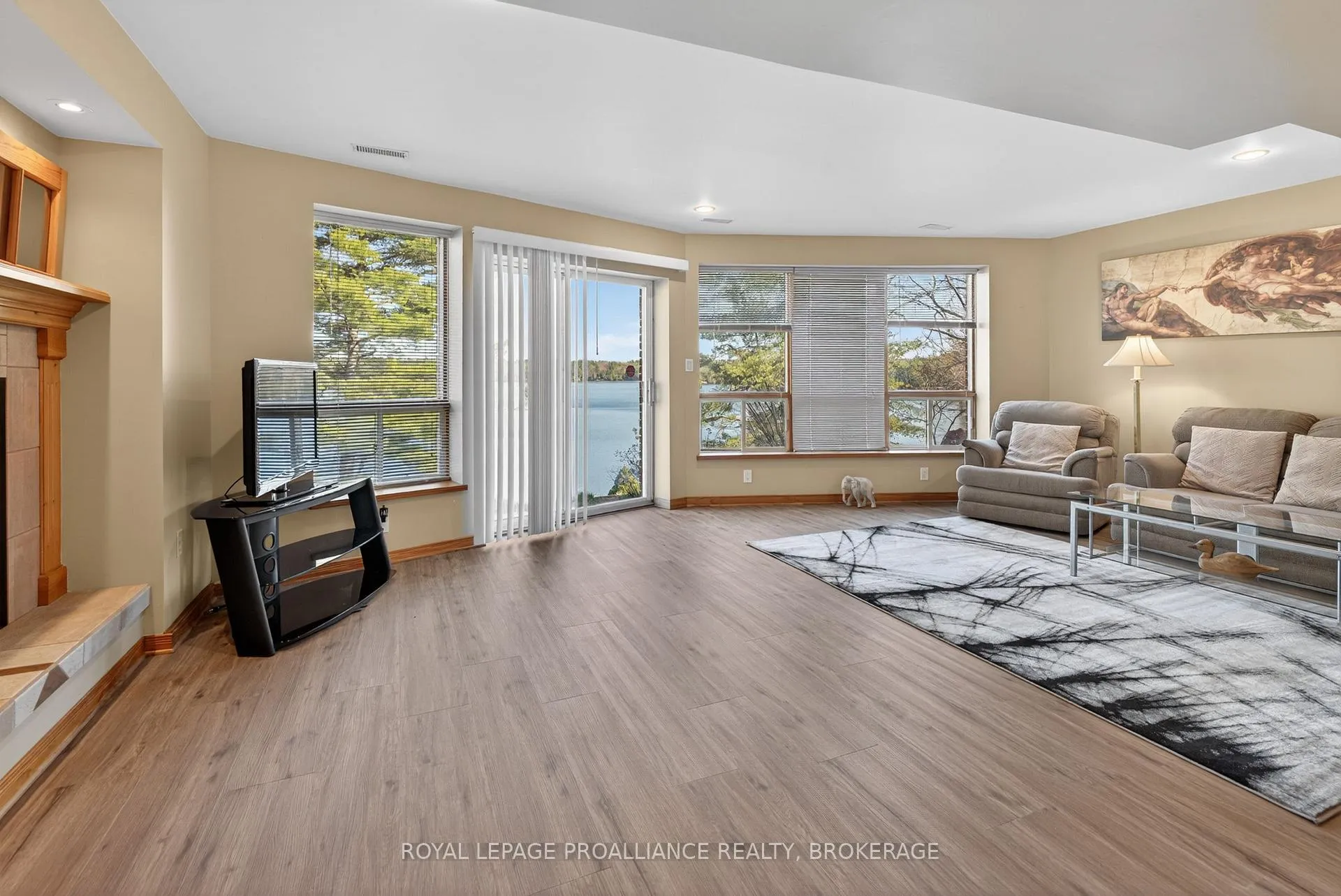 Photo 37 of 3037 Hilltop Lane, Frontenac, Frontenac South — HOMEH