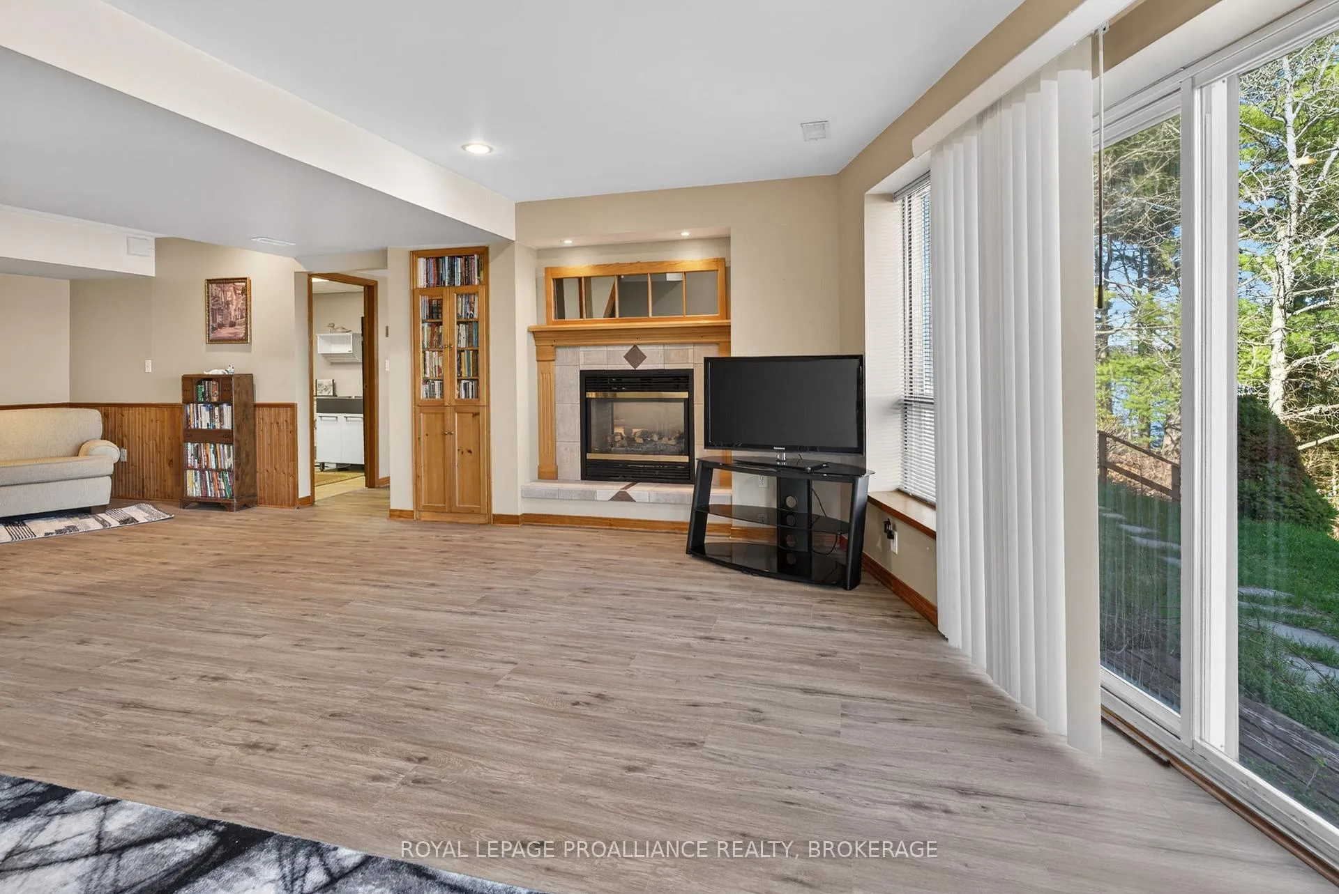 Photo 39 of 3037 Hilltop Lane, Frontenac, Frontenac South — HOMEH