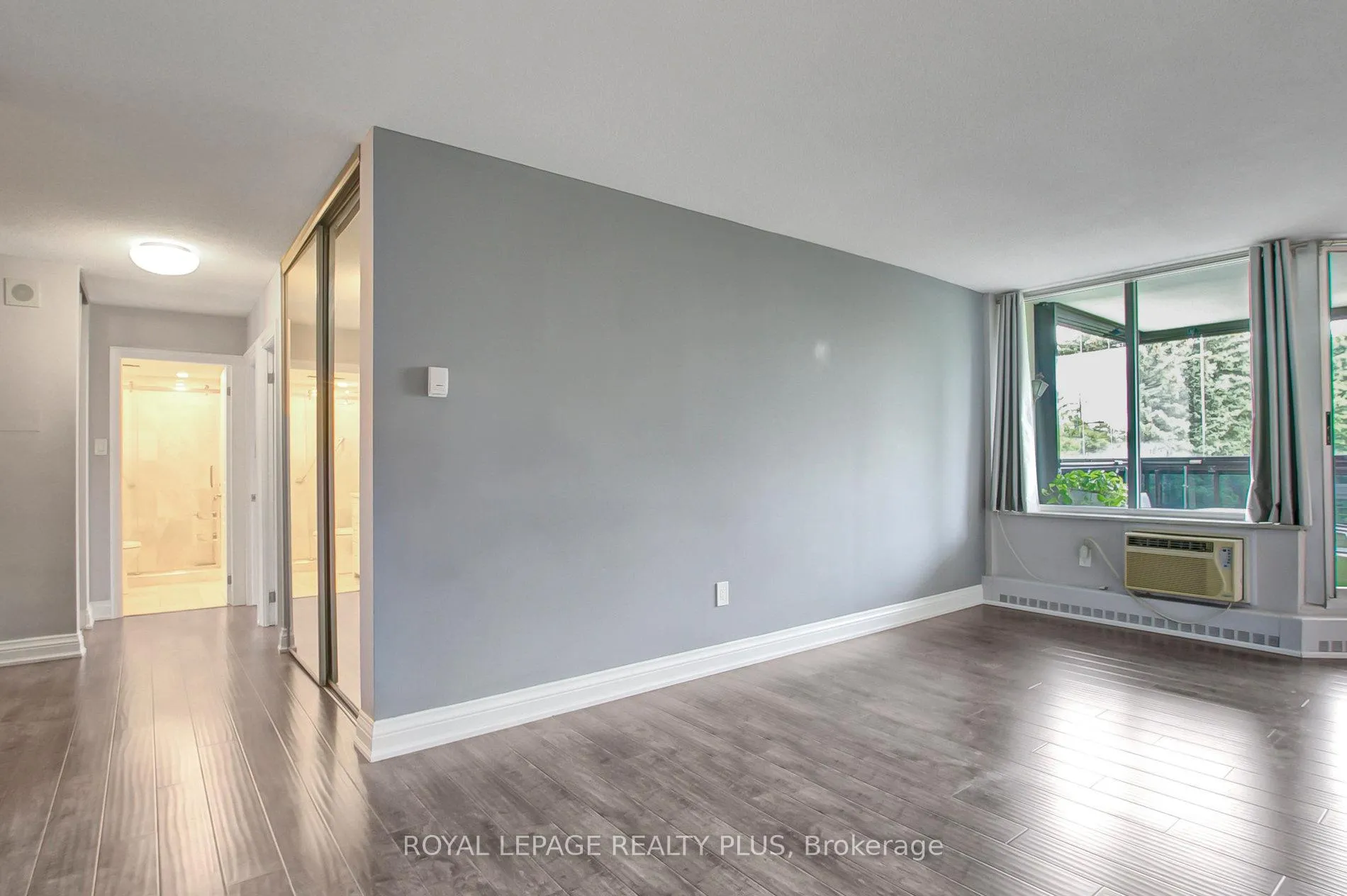Photo 8 of Unit 309, 420 Mill Road, Etobicoke, Eringate-Centennial-West Deane — HOMEH