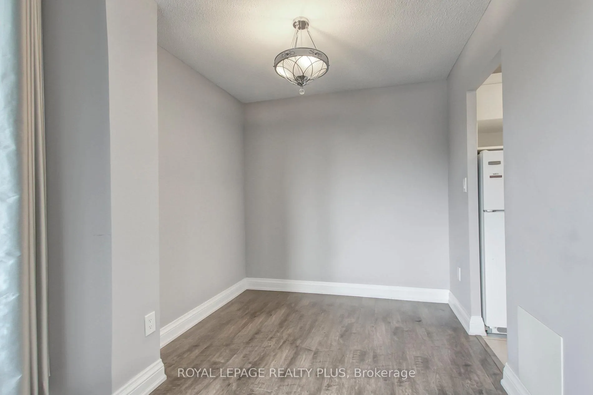 Photo 15 of Unit 309, 420 Mill Road, Etobicoke, Eringate-Centennial-West Deane — HOMEH