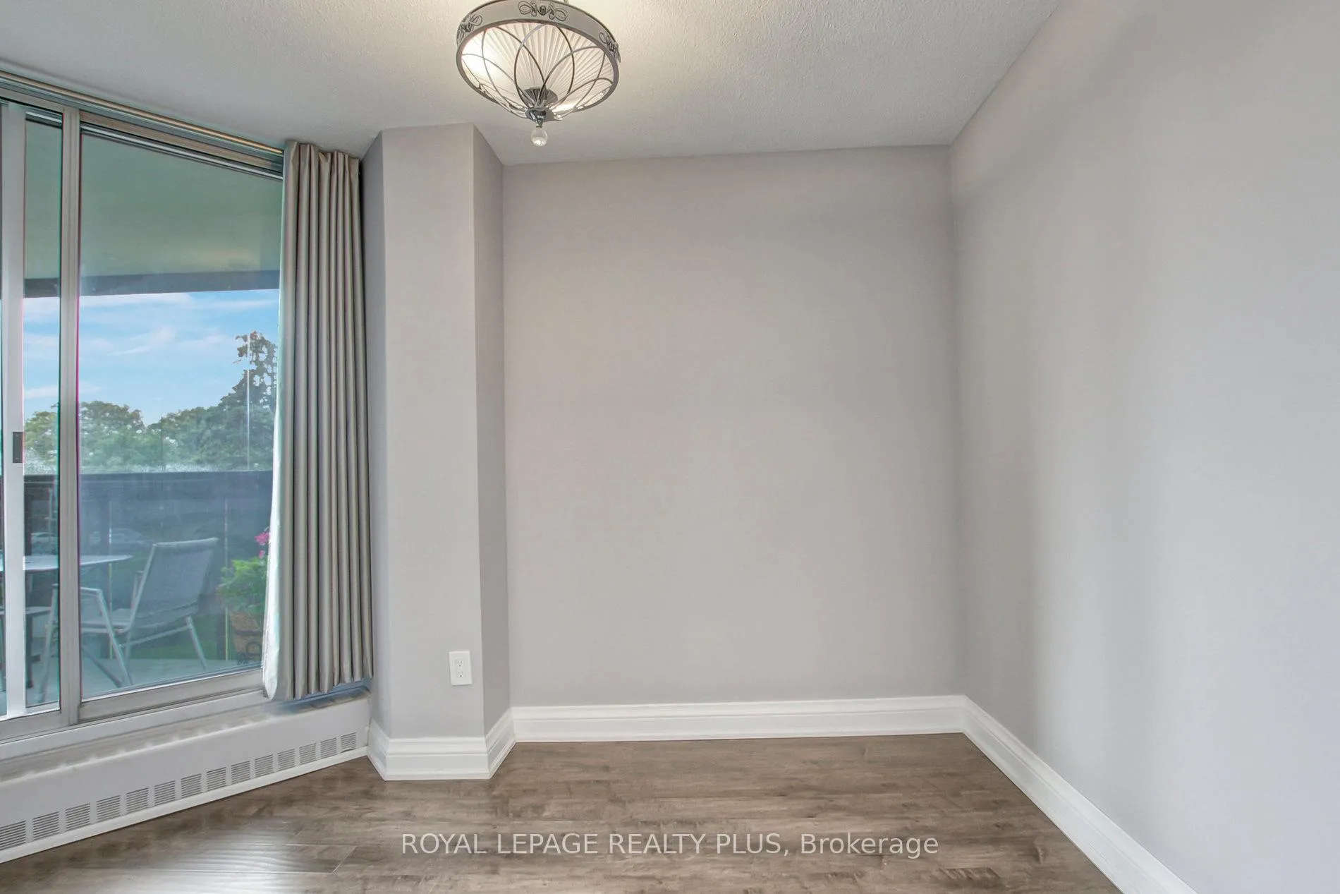 Photo 16 of Unit 309, 420 Mill Road, Etobicoke, Eringate-Centennial-West Deane — HOMEH