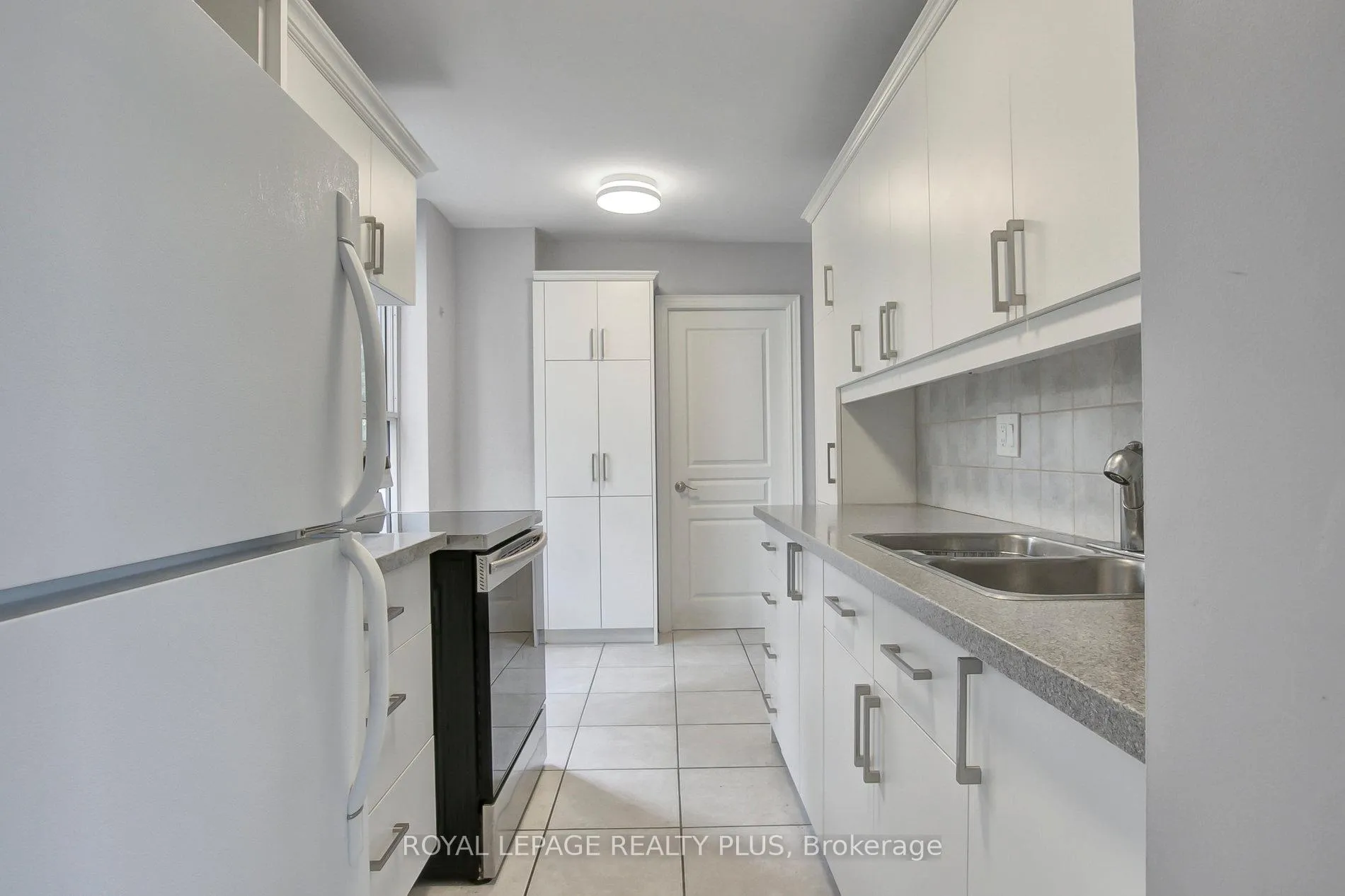 Photo 19 of Unit 309, 420 Mill Road, Etobicoke, Eringate-Centennial-West Deane — HOMEH