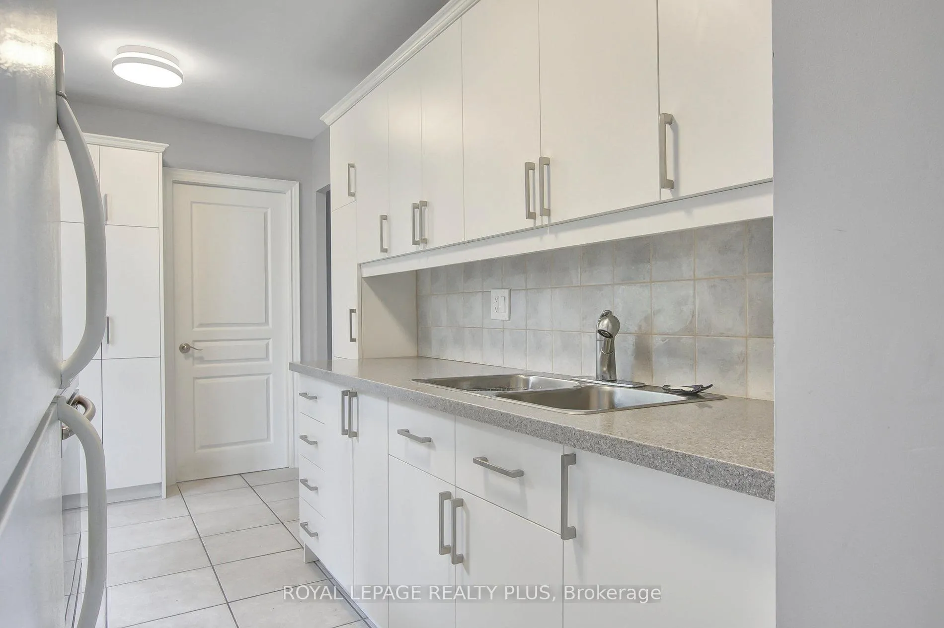 Photo 20 of Unit 309, 420 Mill Road, Etobicoke, Eringate-Centennial-West Deane — HOMEH