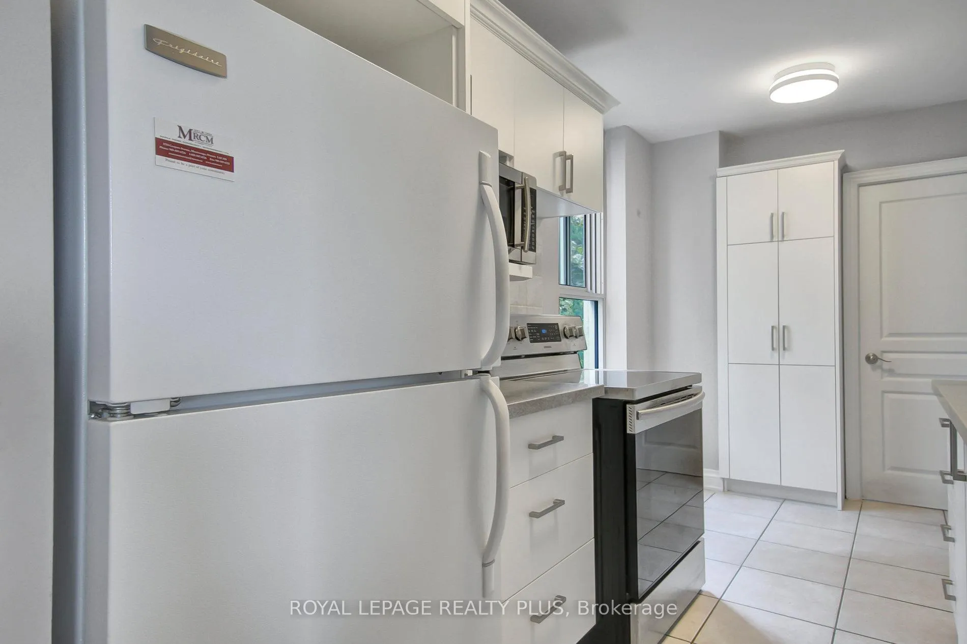 Photo 21 of Unit 309, 420 Mill Road, Etobicoke, Eringate-Centennial-West Deane — HOMEH