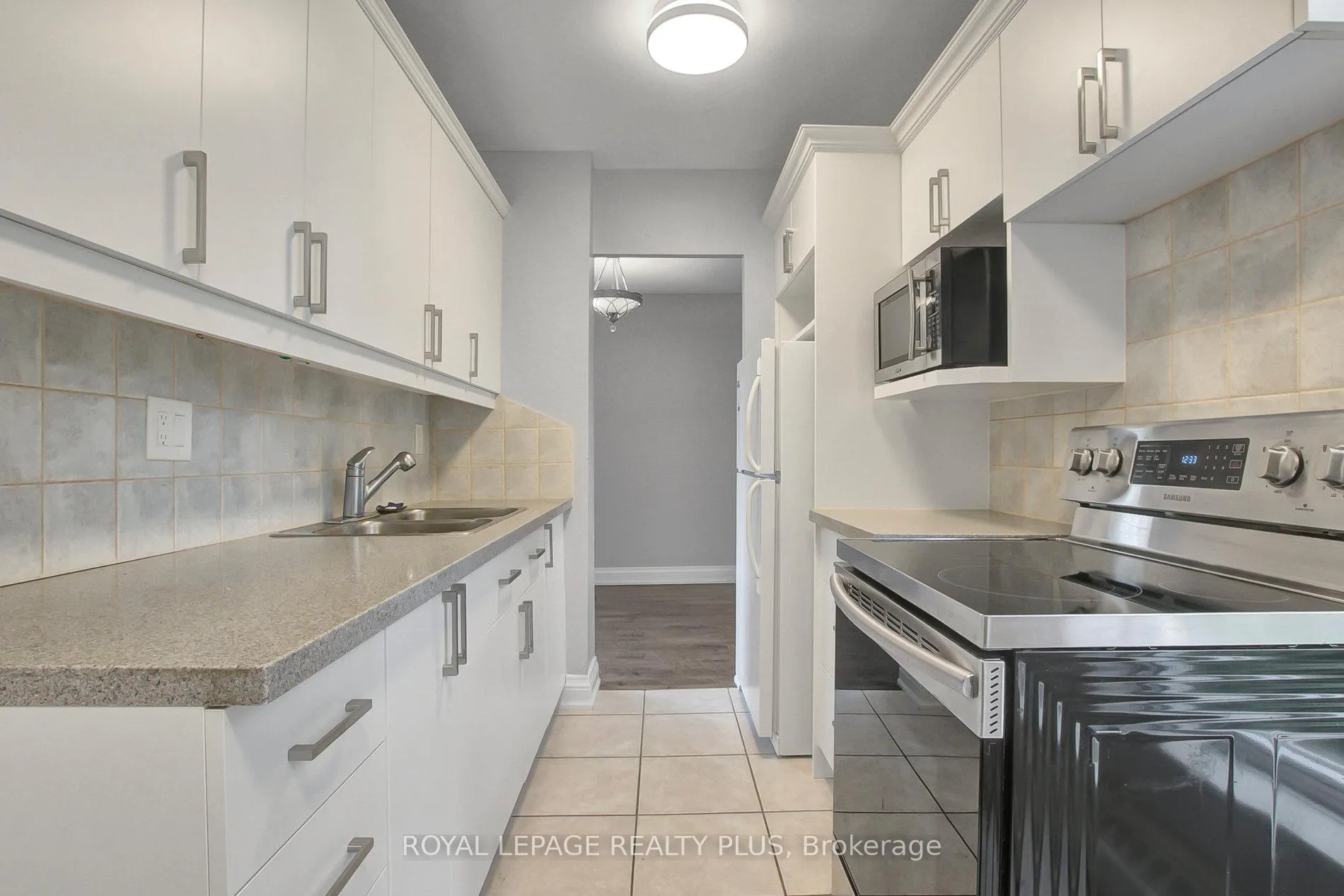 Photo 23 of Unit 309, 420 Mill Road, Etobicoke, Eringate-Centennial-West Deane — HOMEH