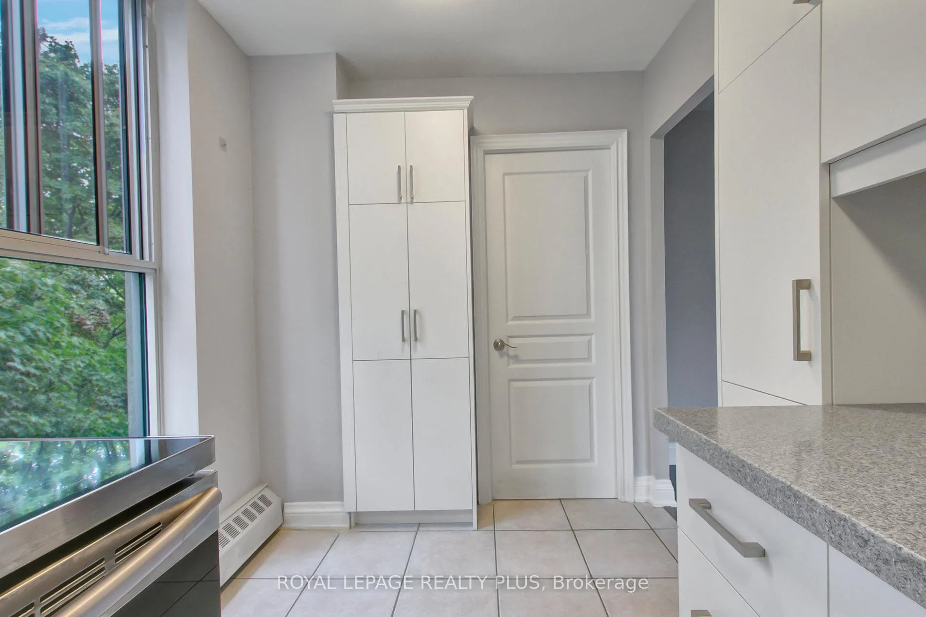 Photo 27 of Unit 309, 420 Mill Road, Etobicoke, Eringate-Centennial-West Deane — HOMEH