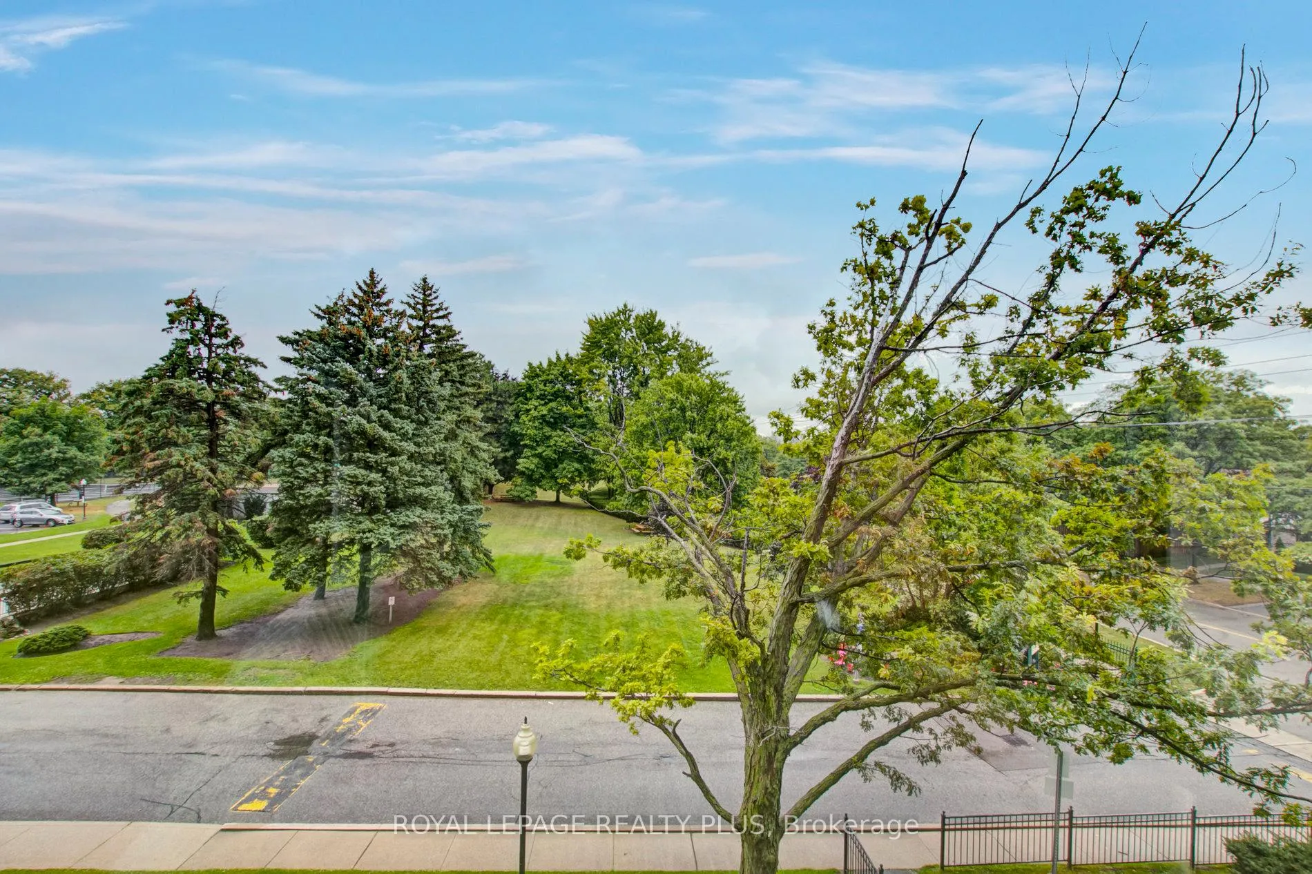Photo 38 of Unit 309, 420 Mill Road, Etobicoke, Eringate-Centennial-West Deane — HOMEH