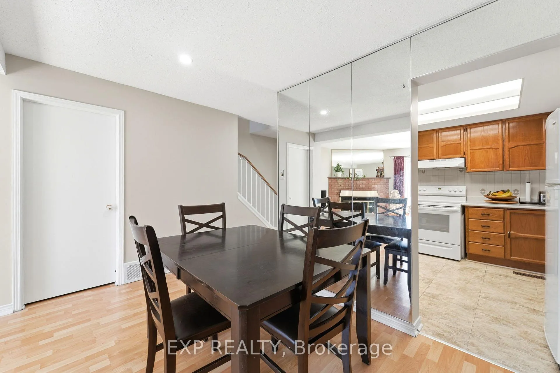 Photo 18 of Unit 8, 322 Robillard Private, Ottawa, Hunt Club Park/Greenboro — HOMEH