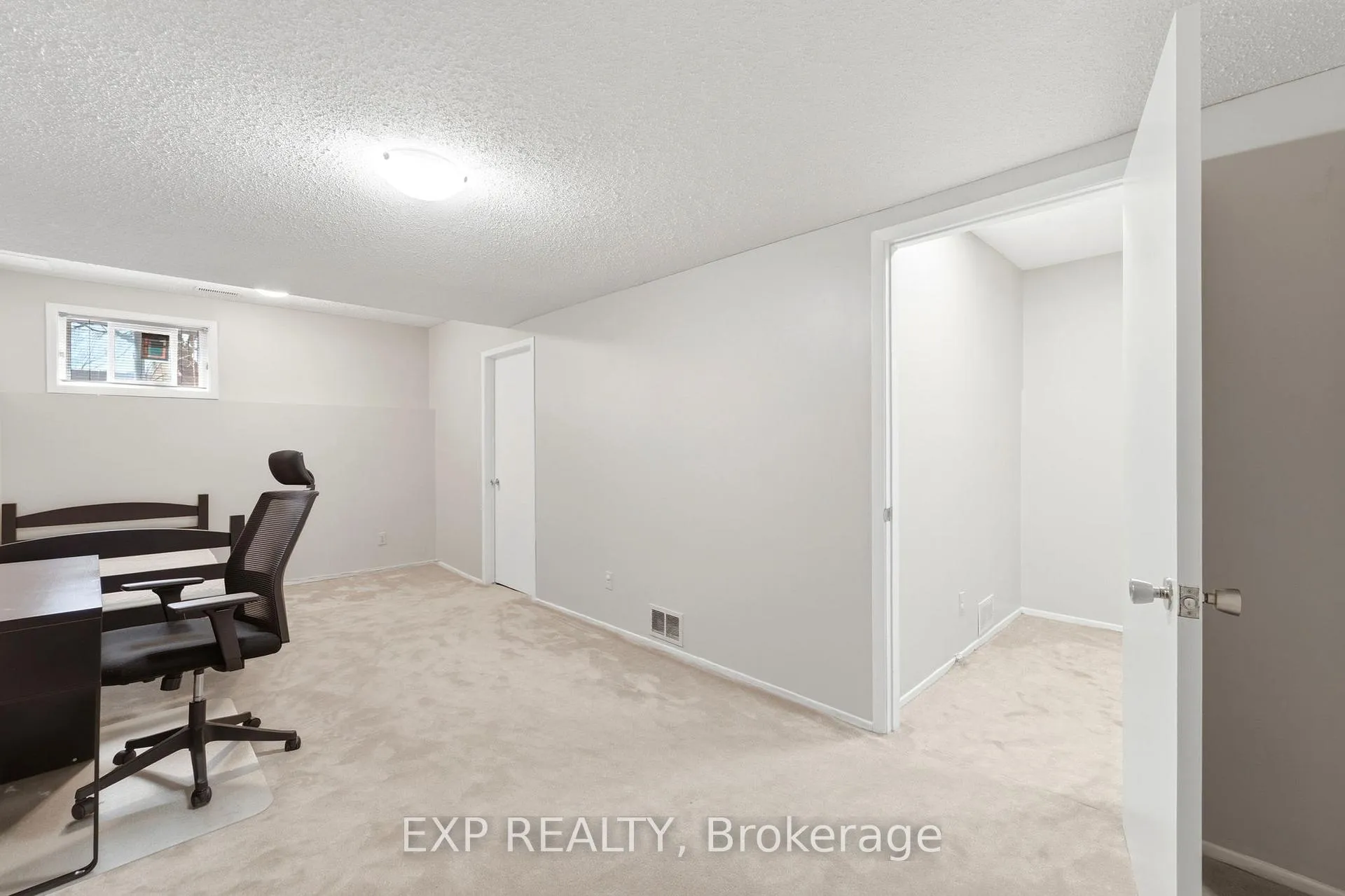 Photo 31 of Unit 8, 322 Robillard Private, Ottawa, Hunt Club Park/Greenboro — HOMEH
