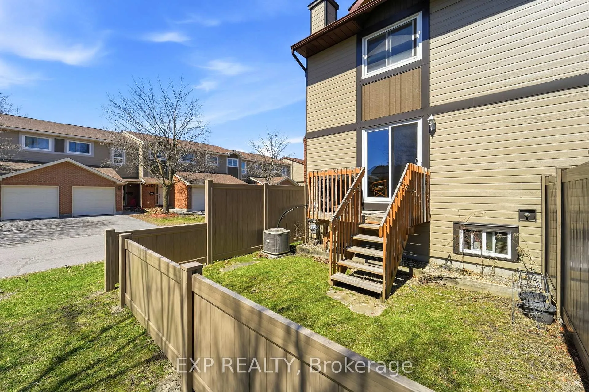 Photo 35 of Unit 8, 322 Robillard Private, Ottawa, Hunt Club Park/Greenboro — HOMEH