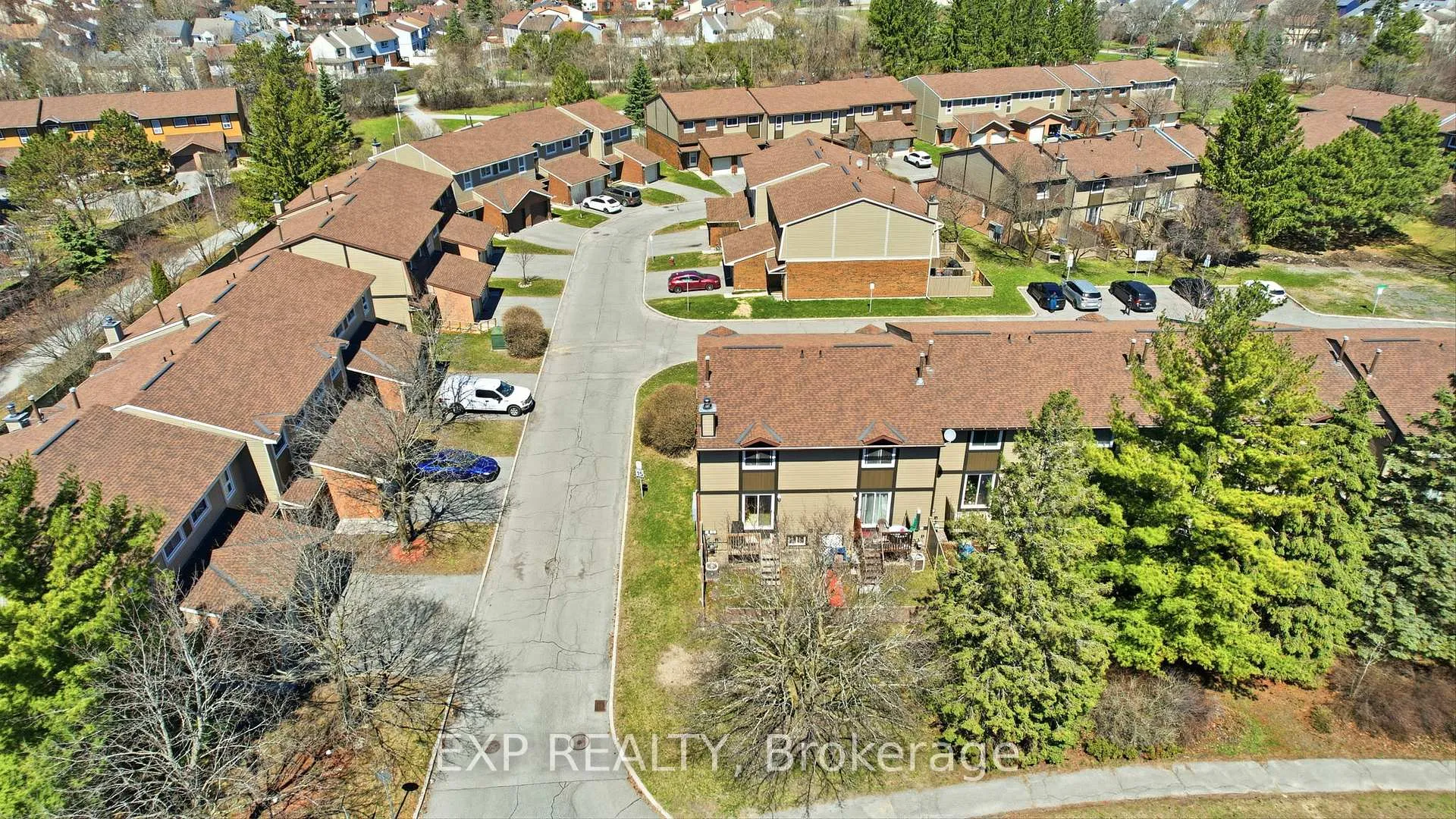 Photo 43 of Unit 8, 322 Robillard Private, Ottawa, Hunt Club Park/Greenboro — HOMEH