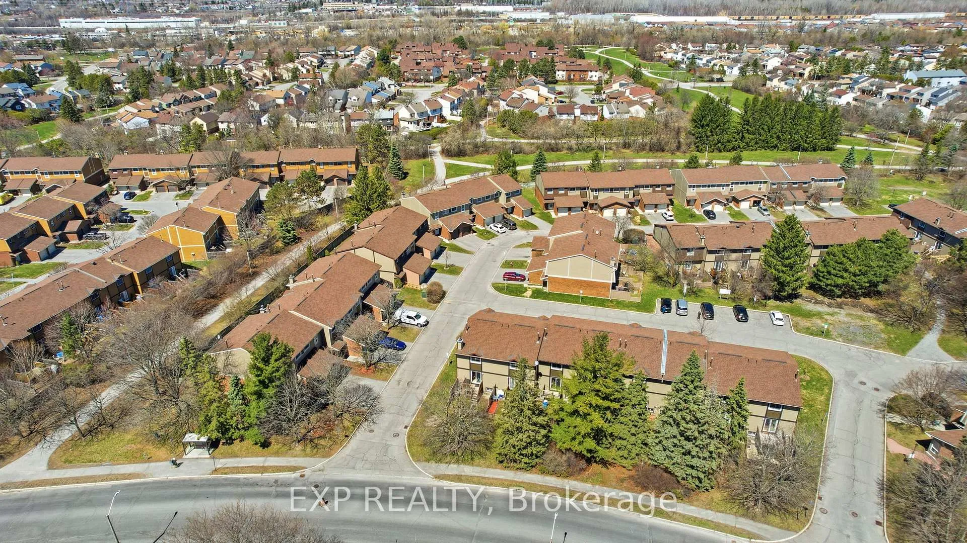 Photo 45 of Unit 8, 322 Robillard Private, Ottawa, Hunt Club Park/Greenboro — HOMEH