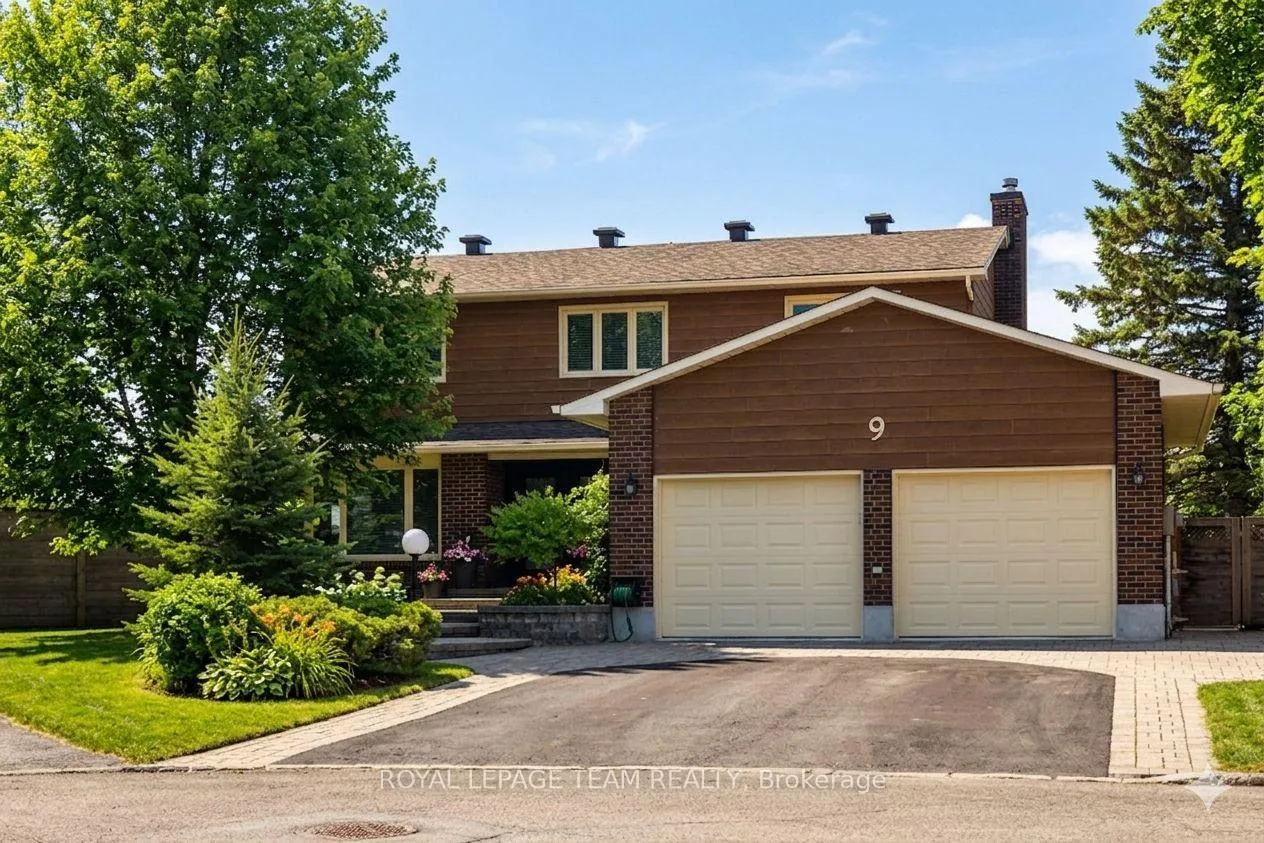 Photo 1 of 9 Casgrain Court, Ottawa, Kanata - Beaverbrook — HOMEH