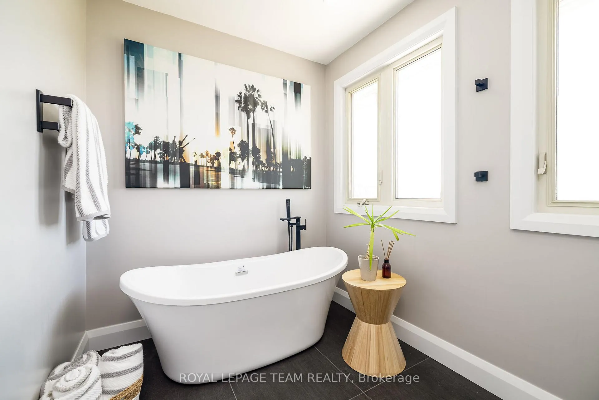 Photo 23 of 9 Casgrain Court, Ottawa, Kanata - Beaverbrook — HOMEH