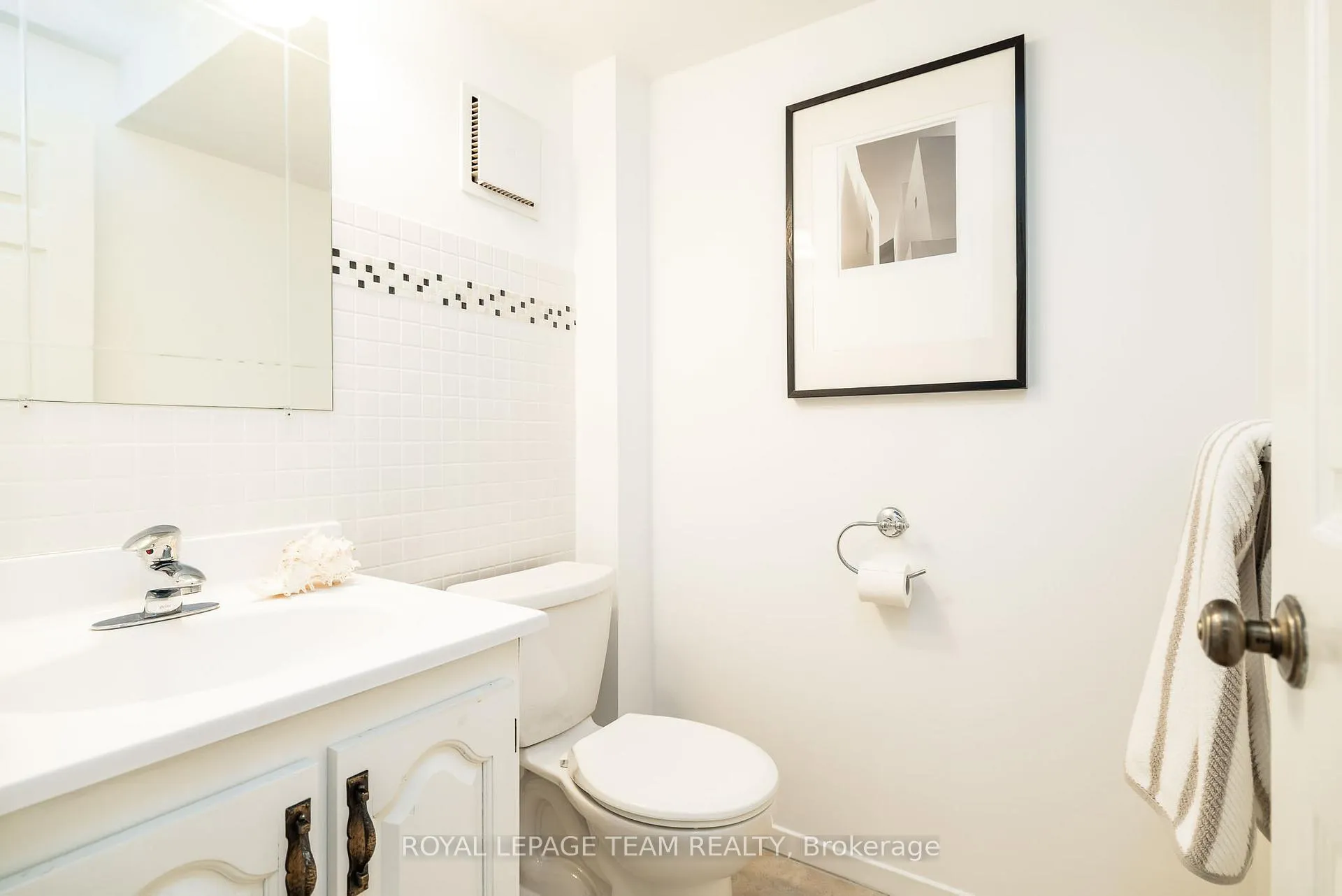 Photo 35 of 9 Casgrain Court, Ottawa, Kanata - Beaverbrook — HOMEH