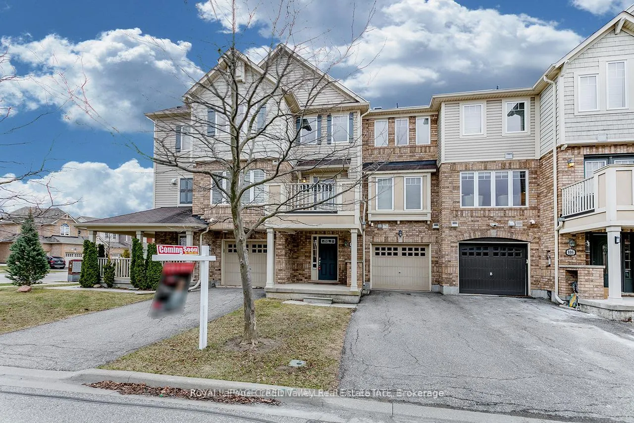 Front of 888 Fowles Court