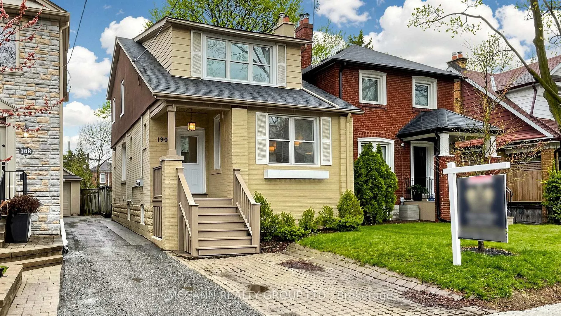 Photo 2 of 190 Bowood Avenue, Toronto, Lawrence Park North — HOMEH
