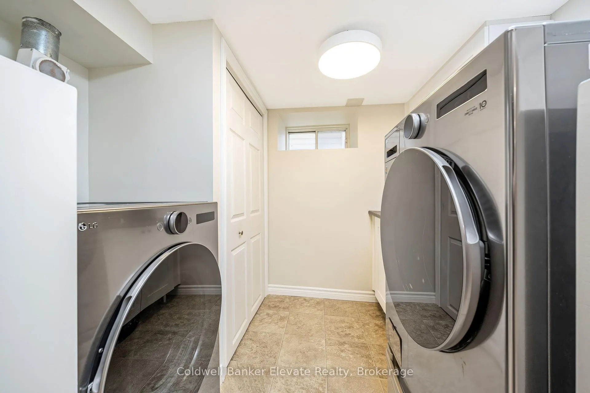 Photo 29 of 6 Queen Street, Halton Hills, Georgetown — HOMEH