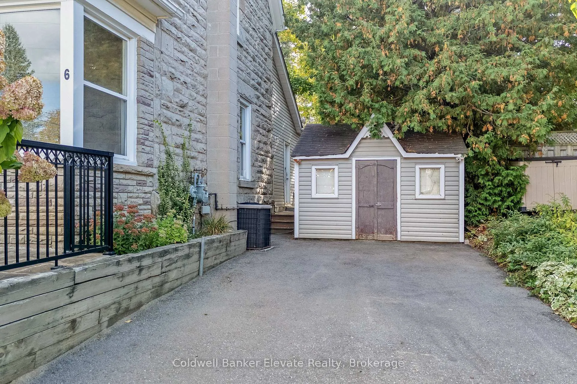 Photo 39 of 6 Queen Street, Halton Hills, Georgetown — HOMEH