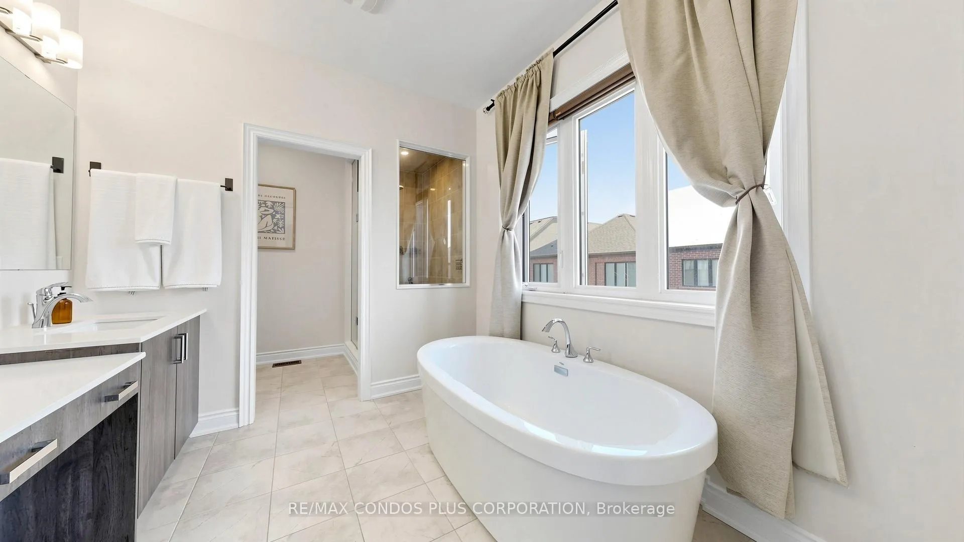 Photo 20 of 1361 Yellow Rose Circle, Oakville, Glen Abbey — HOMEH