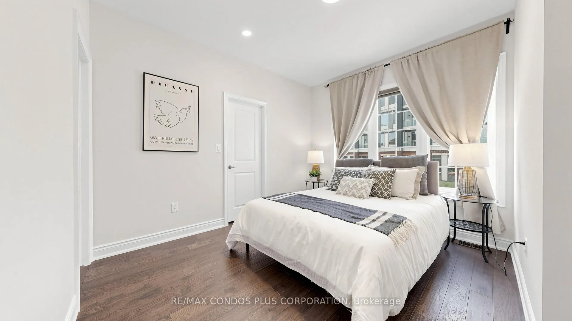 Photo 25 of 1361 Yellow Rose Circle, Oakville, Glen Abbey — HOMEH