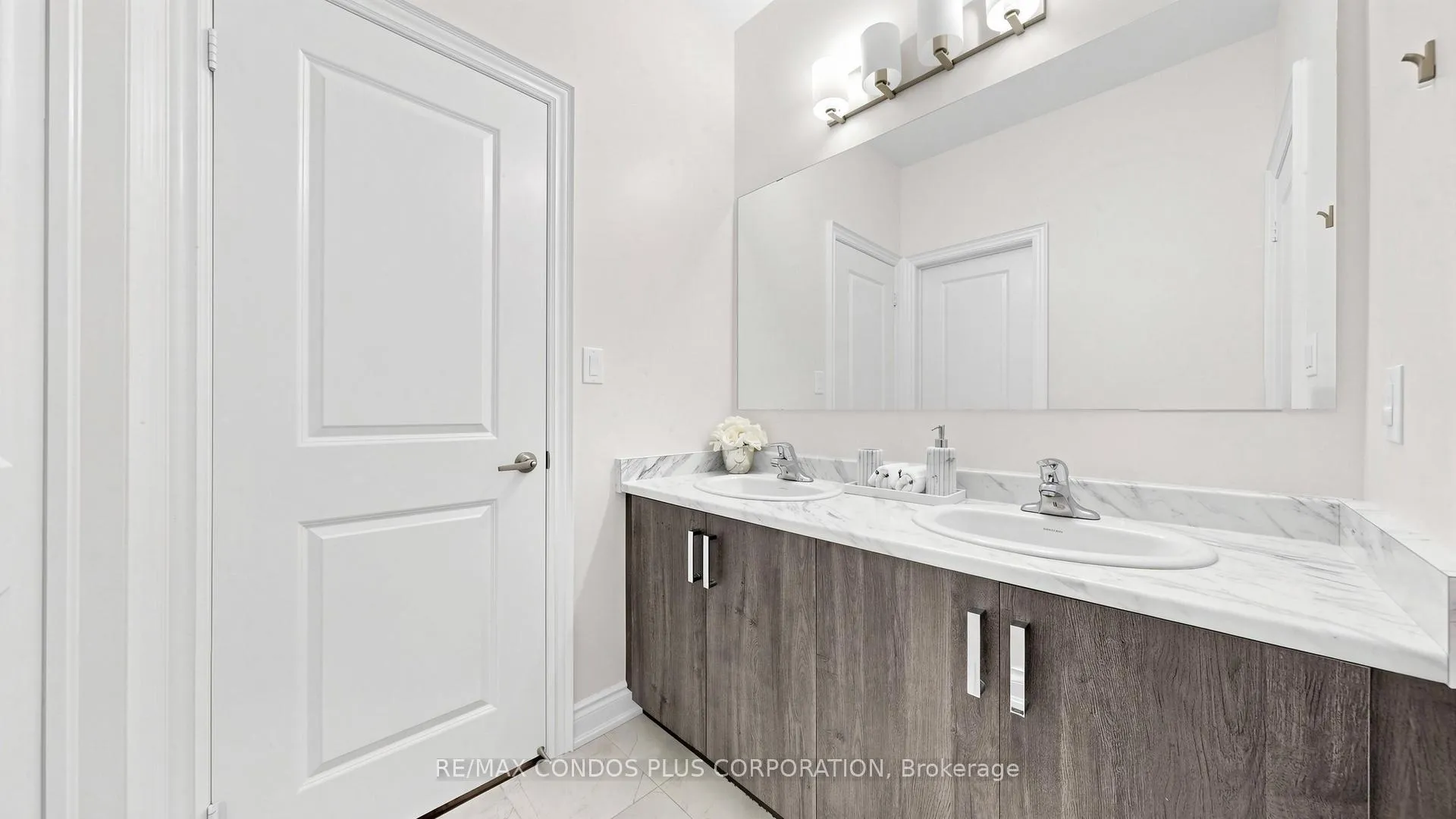 Photo 26 of 1361 Yellow Rose Circle, Oakville, Glen Abbey — HOMEH