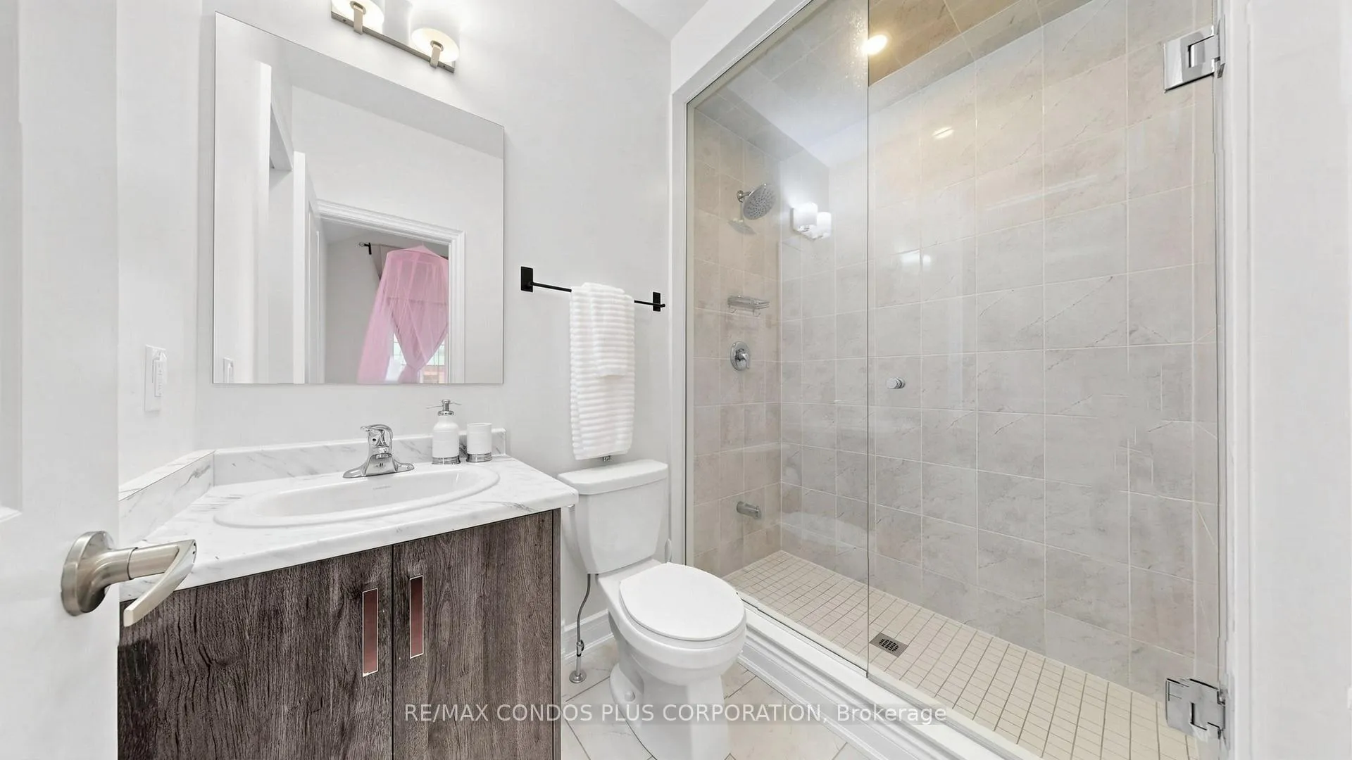 Photo 29 of 1361 Yellow Rose Circle, Oakville, Glen Abbey — HOMEH