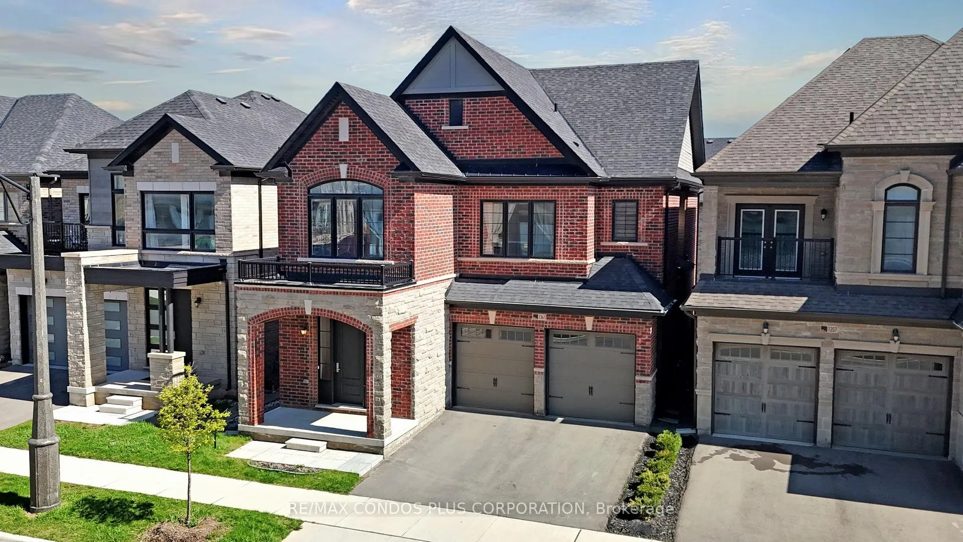 Photo 42 of 1361 Yellow Rose Circle, Oakville, Glen Abbey — HOMEH
