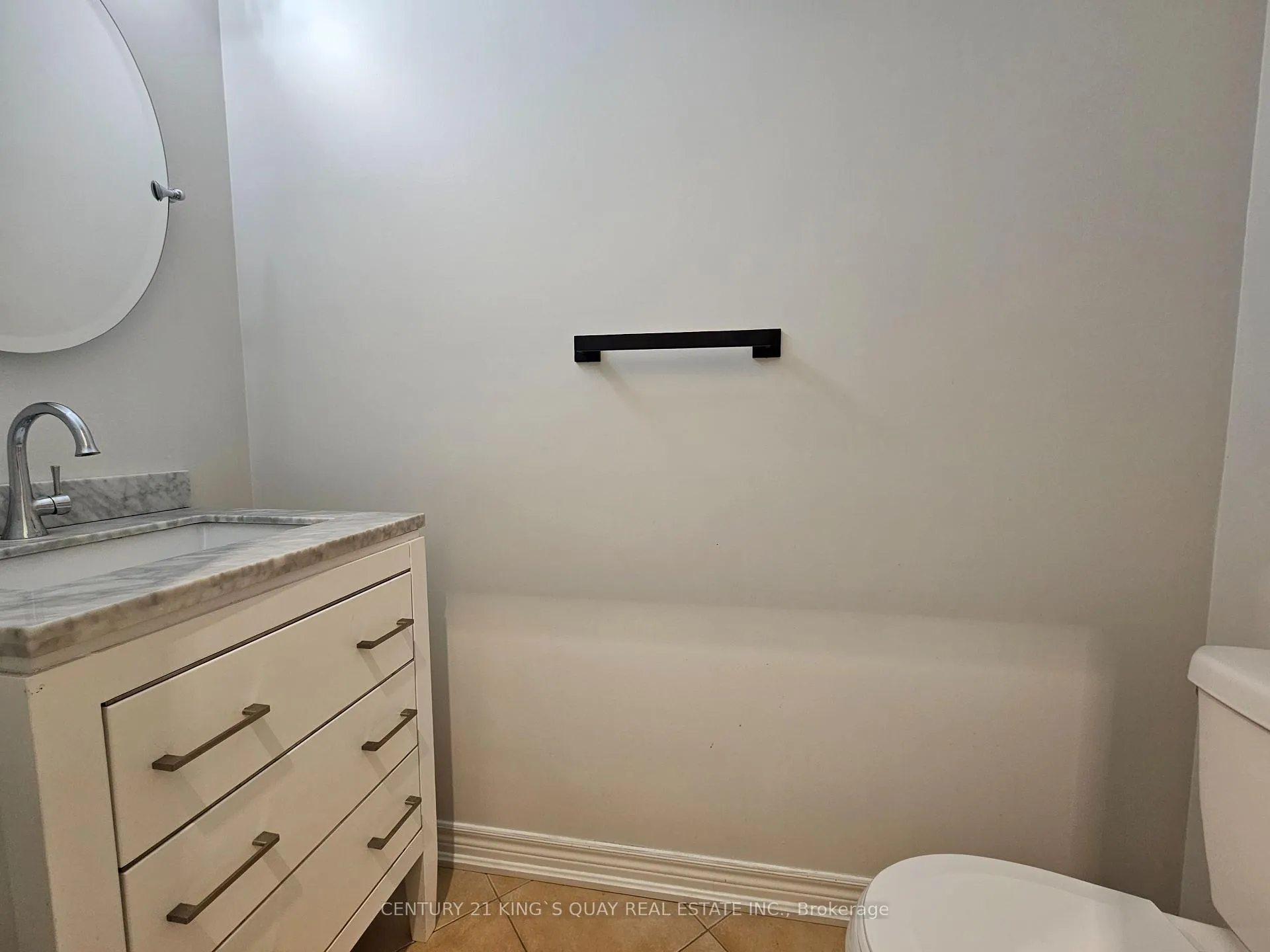 Photo 17 of 118 Sand Valley Street, Vaughan, Patterson — HOMEH