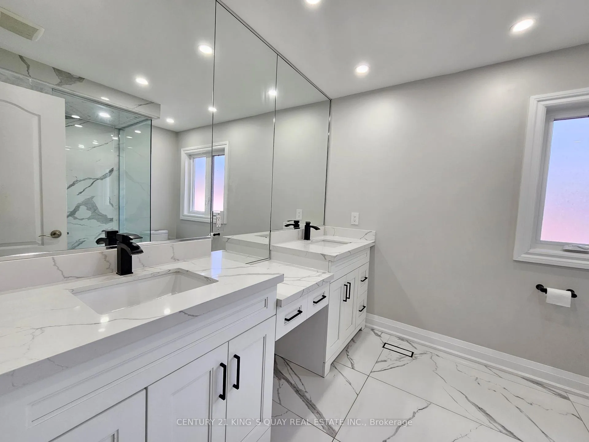 Photo 23 of 118 Sand Valley Street, Vaughan, Patterson — HOMEH