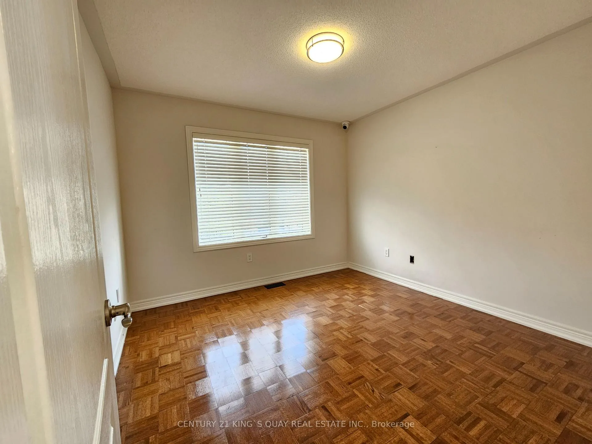 Photo 24 of 118 Sand Valley Street, Vaughan, Patterson — HOMEH