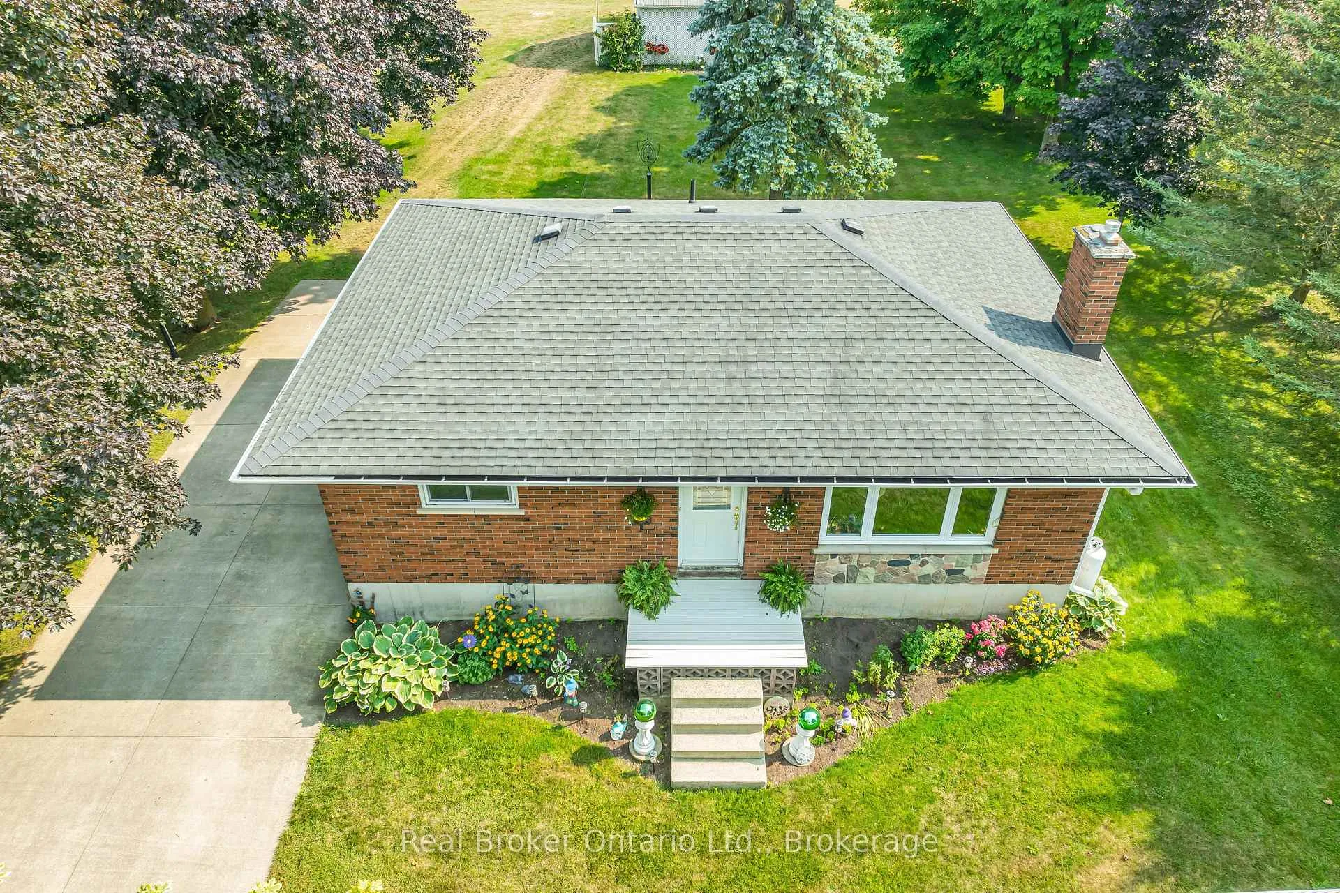 Photo 35 of 5427 Perth Rd 178, North Perth, Listowel — HOMEH