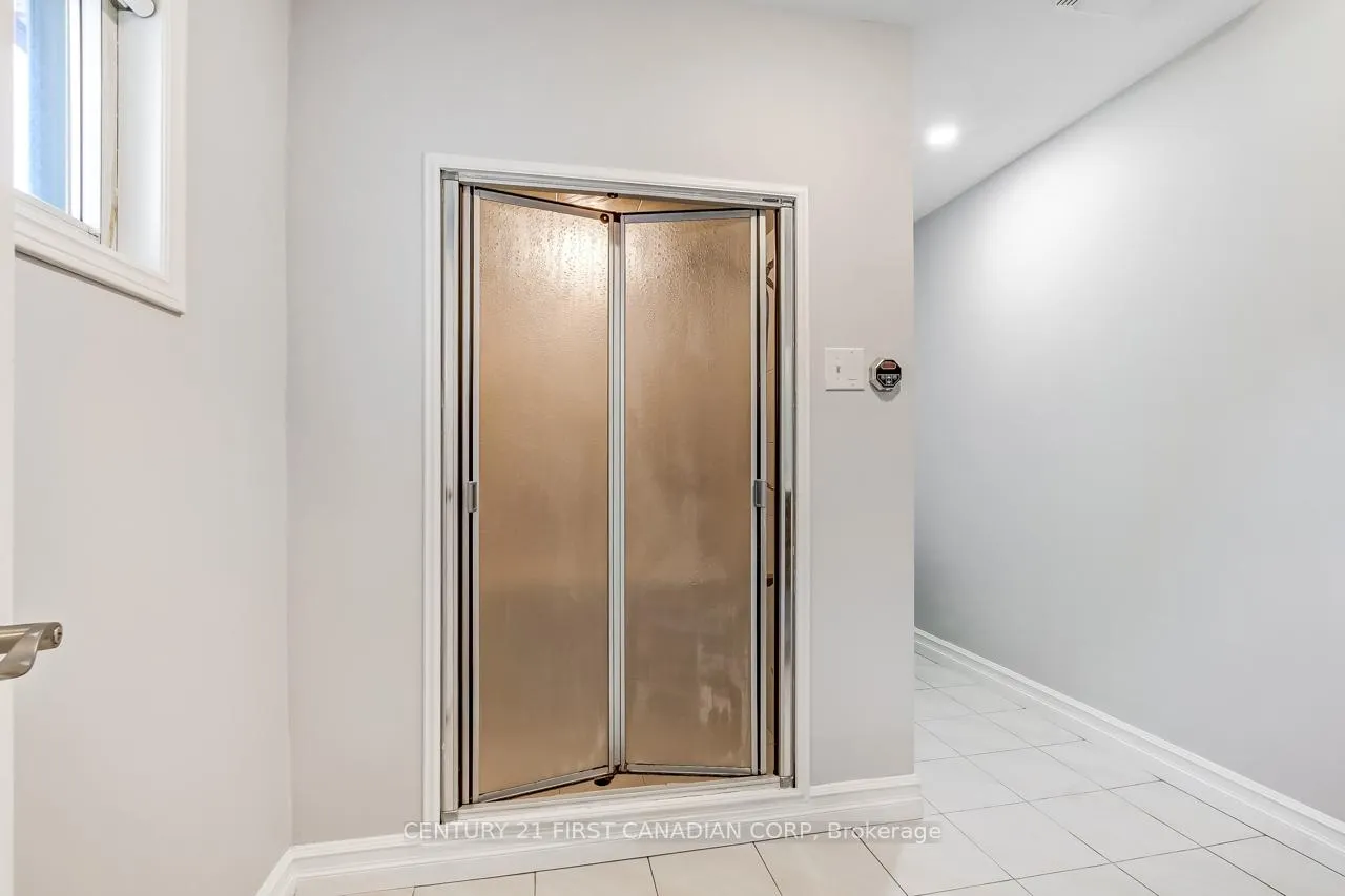 Photo 16 of 9 McLachlin Place, St. Thomas — HOMEH