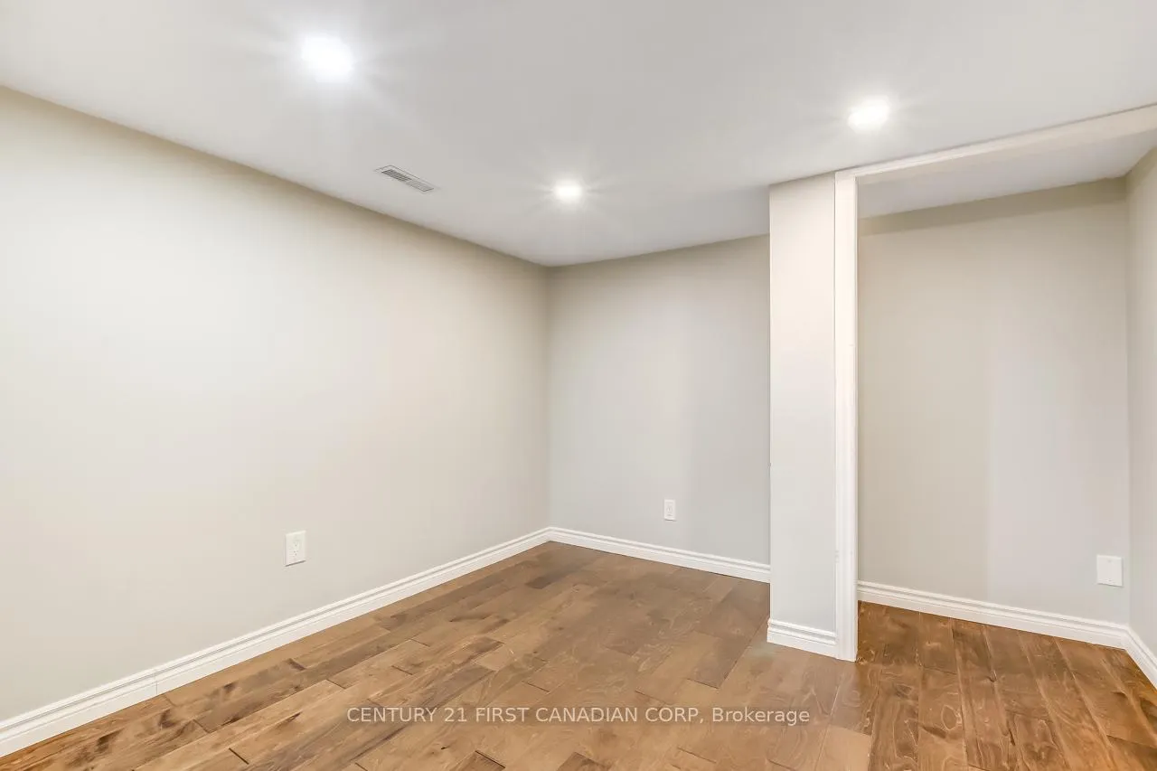 Photo 35 of 9 McLachlin Place, St. Thomas — HOMEH