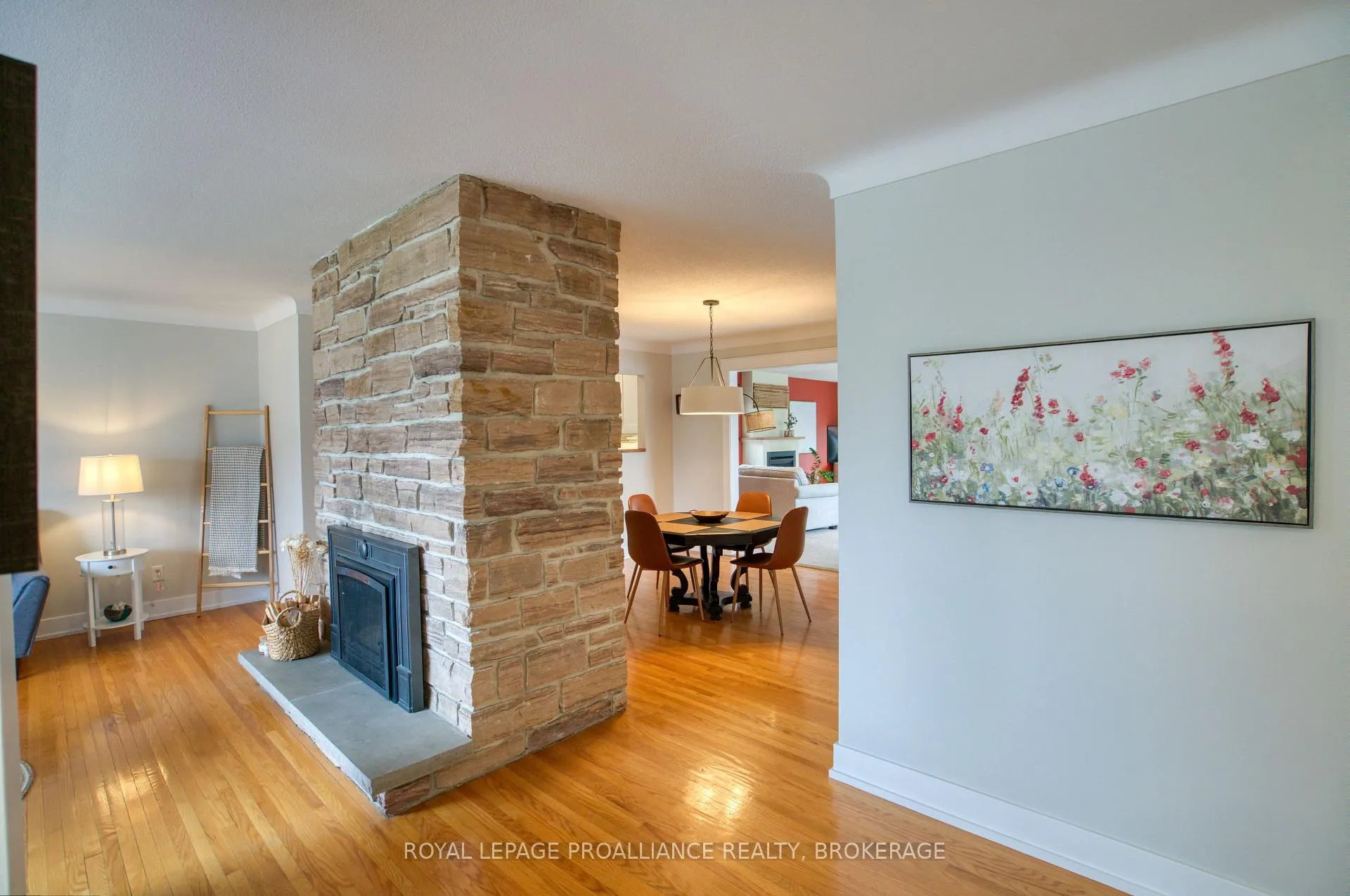 Photo 6 of 59 Fairway Hill Crescent, Kingston, Central City West — HOMEH