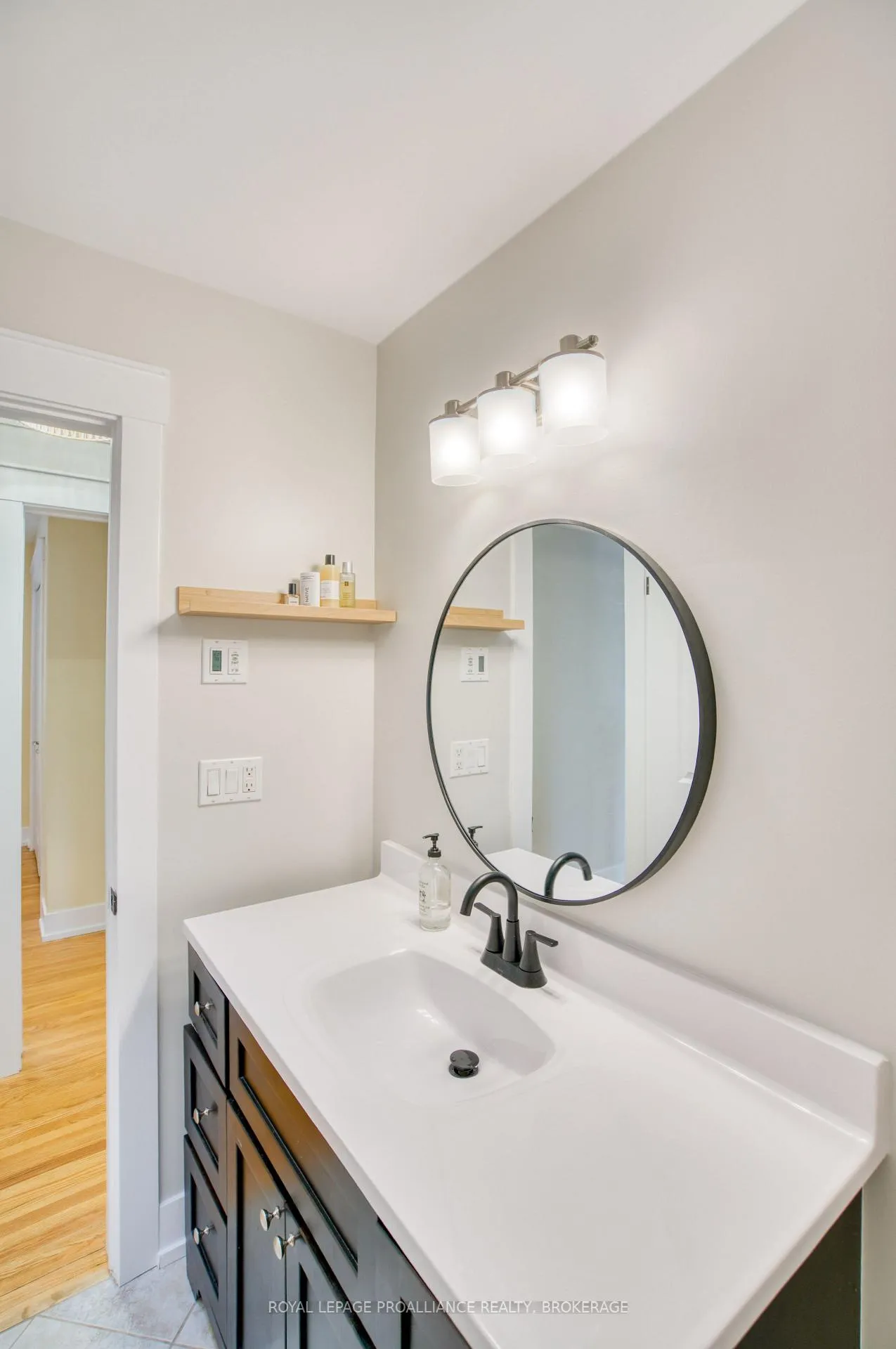 Photo 19 of 59 Fairway Hill Crescent, Kingston, Central City West — HOMEH