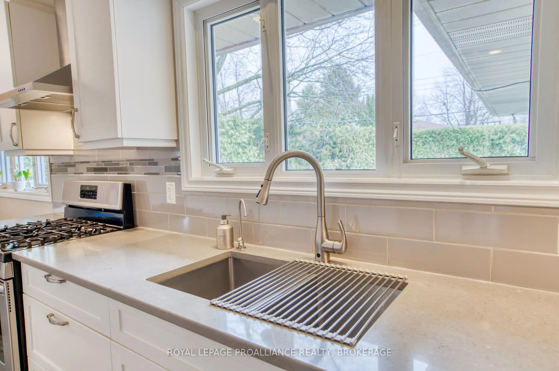 Photo 30 of 59 Fairway Hill Crescent, Kingston, Central City West — HOMEH