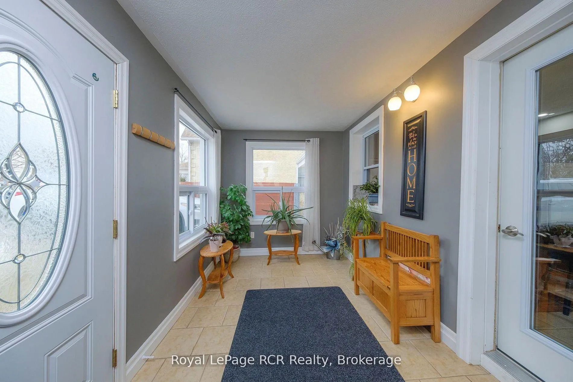 Photo 3 of 335 Ross Street, Huron-Kinloss, Lucknow — HOMEH