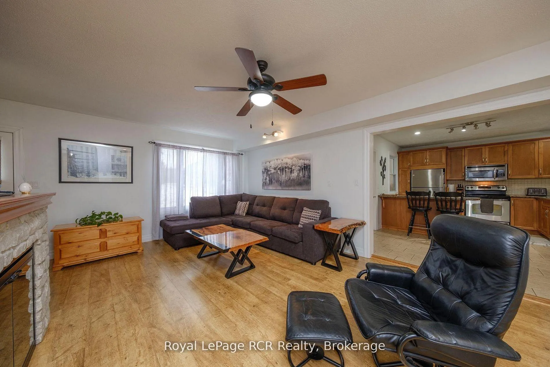 Photo 7 of 335 Ross Street, Huron-Kinloss, Lucknow — HOMEH