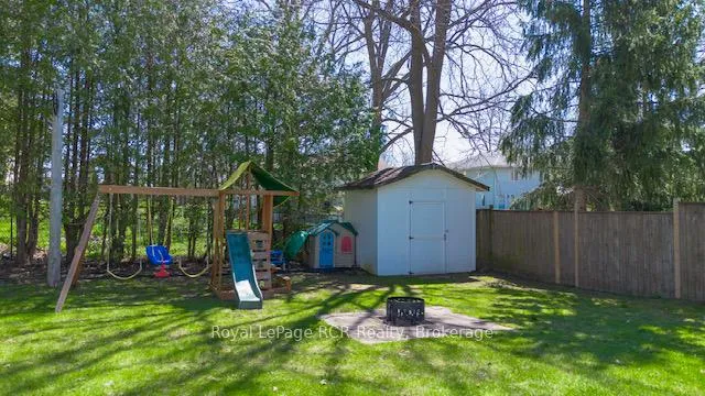 Photo 28 of 335 Ross Street, Huron-Kinloss, Lucknow — HOMEH