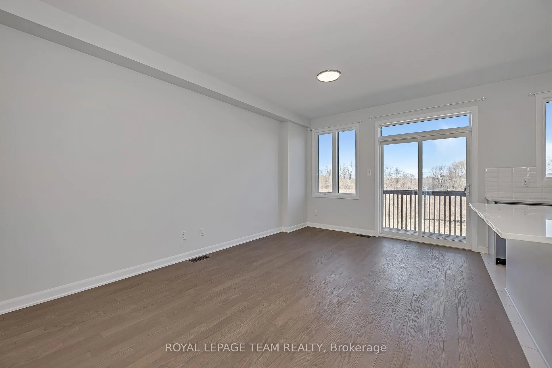 Photo 8 of 265 Bankside Way, Ottawa, Barrhaven - Half Moon Bay — HOMEH
