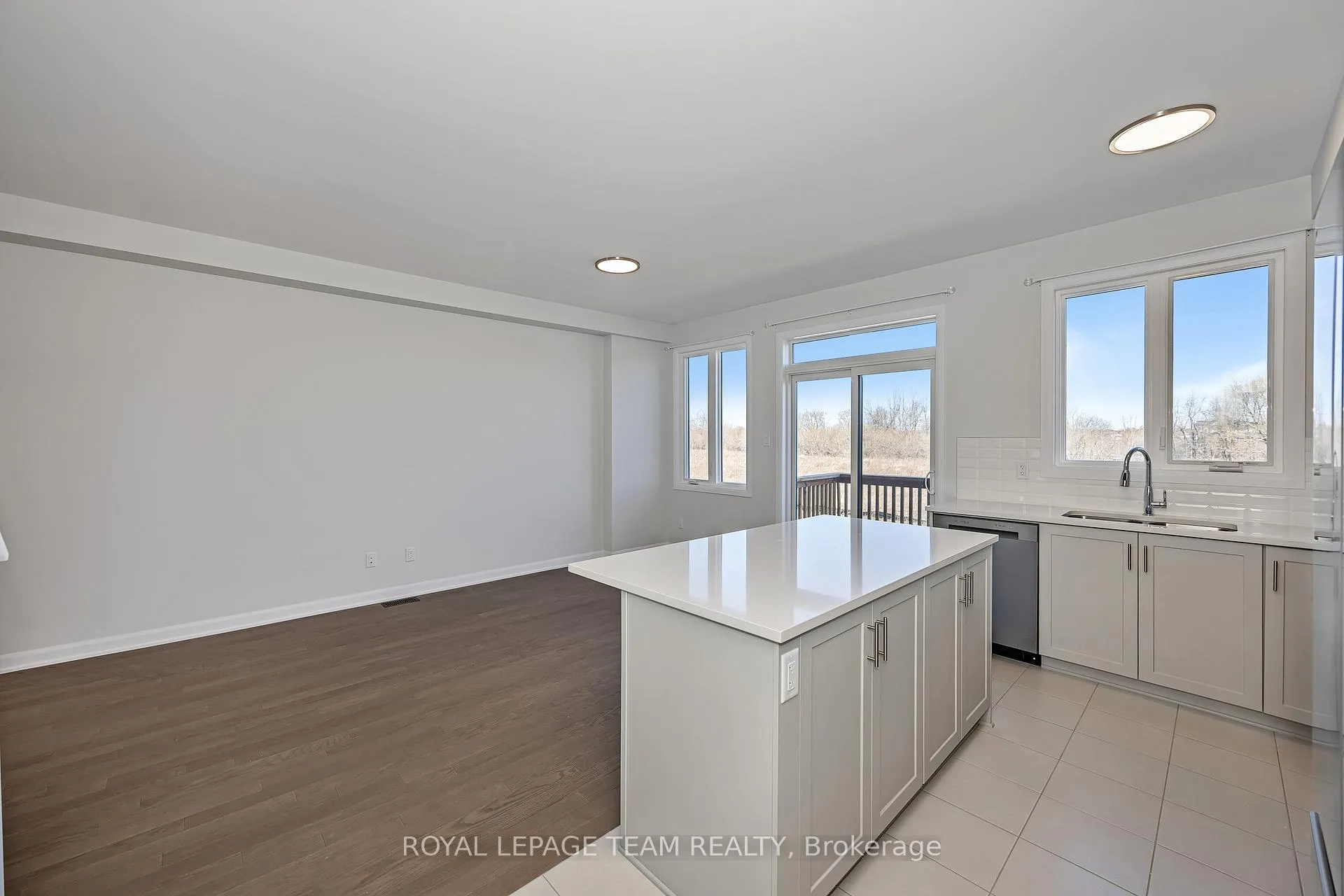 Photo 14 of 265 Bankside Way, Ottawa, Barrhaven - Half Moon Bay — HOMEH