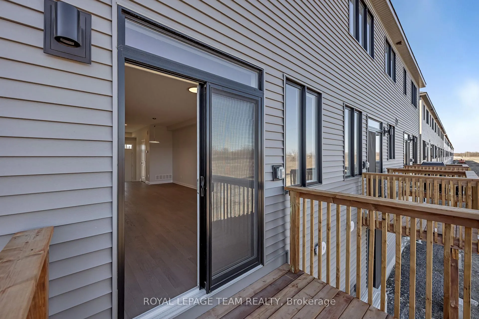 Photo 17 of 265 Bankside Way, Ottawa, Barrhaven - Half Moon Bay — HOMEH