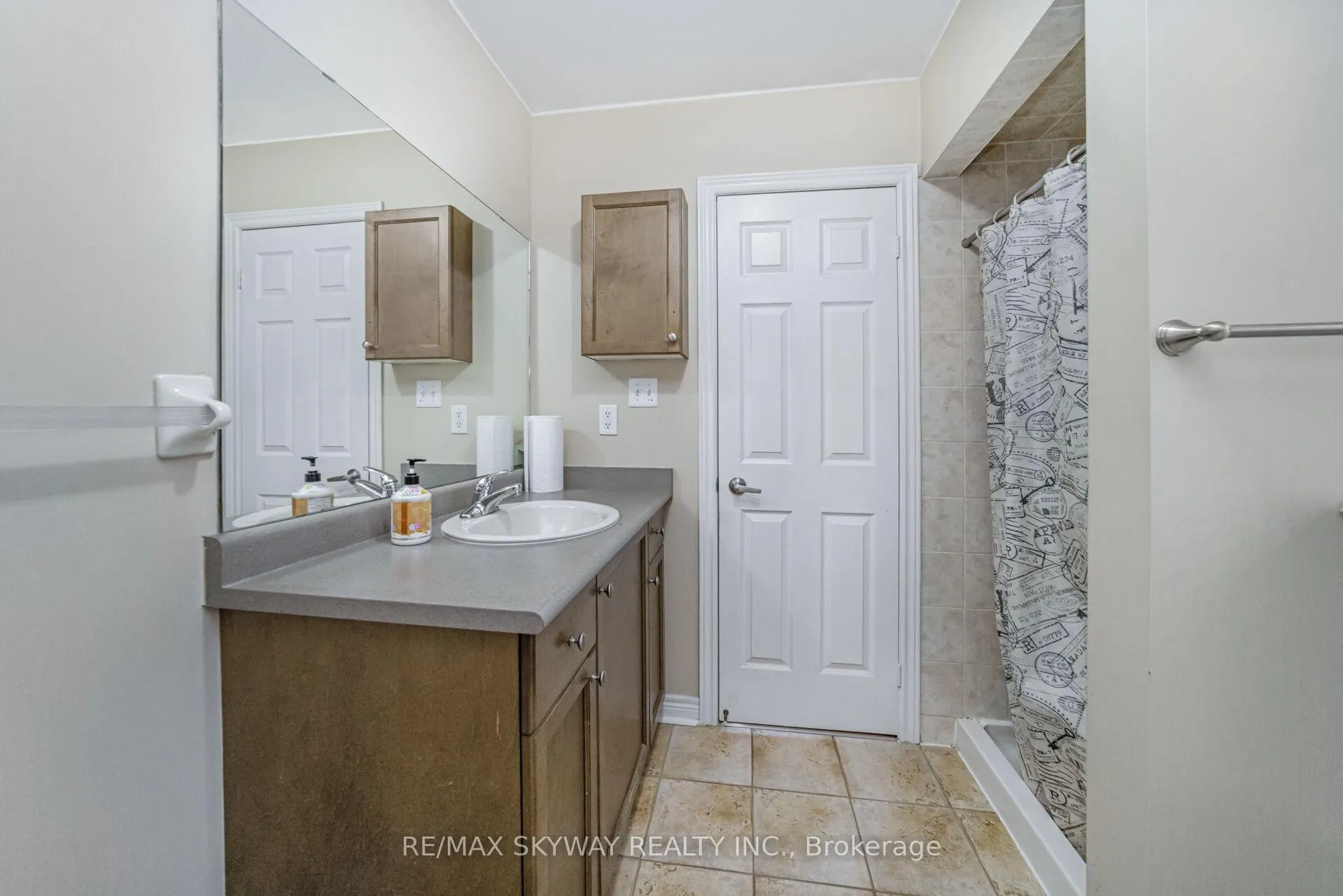 Photo 30 of 87 Ashdale Road, Brampton, Bram West — HOMEH